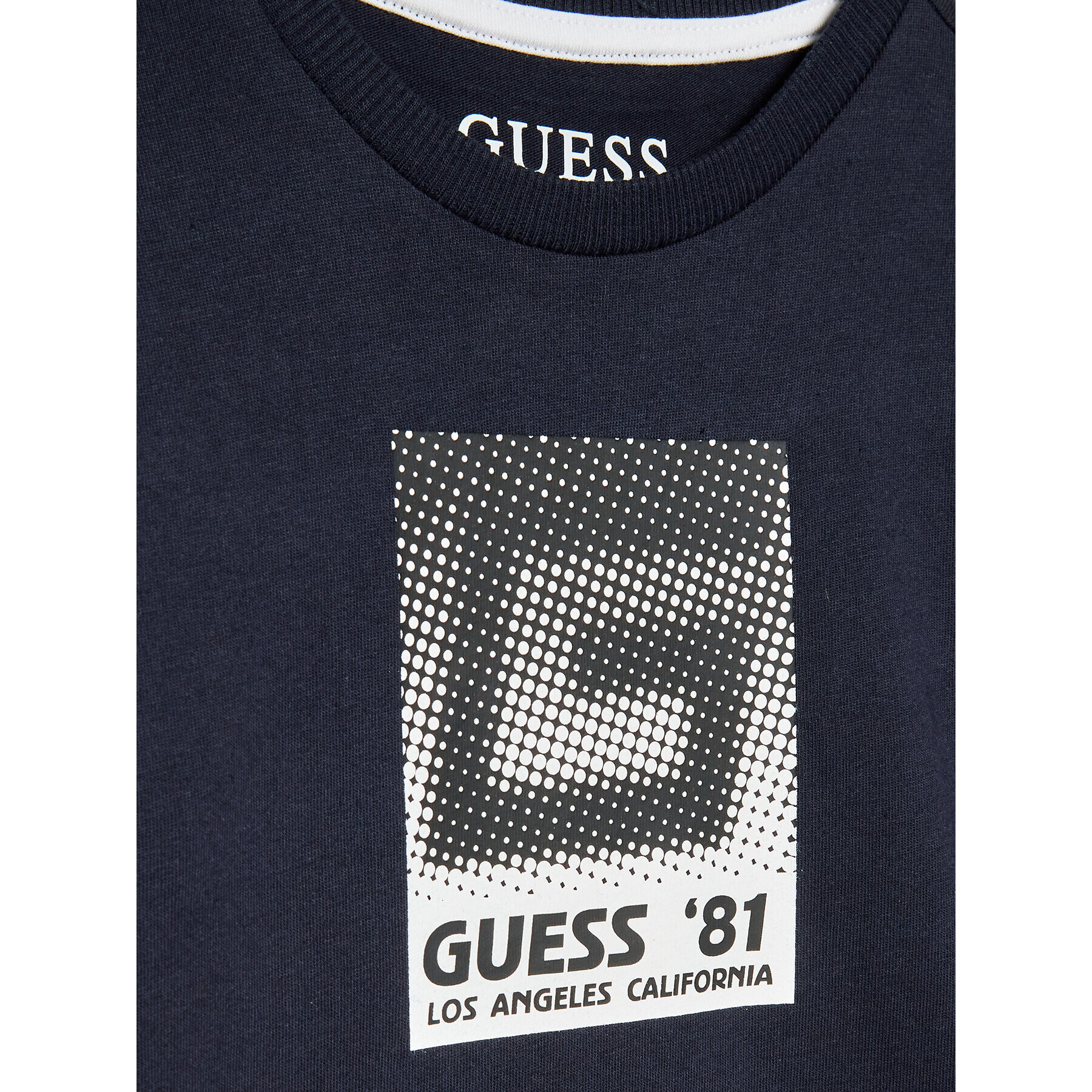 Guess Bluza N2BI19 I3Z11 Mornarsko modra Regular Fit - Pepit.si