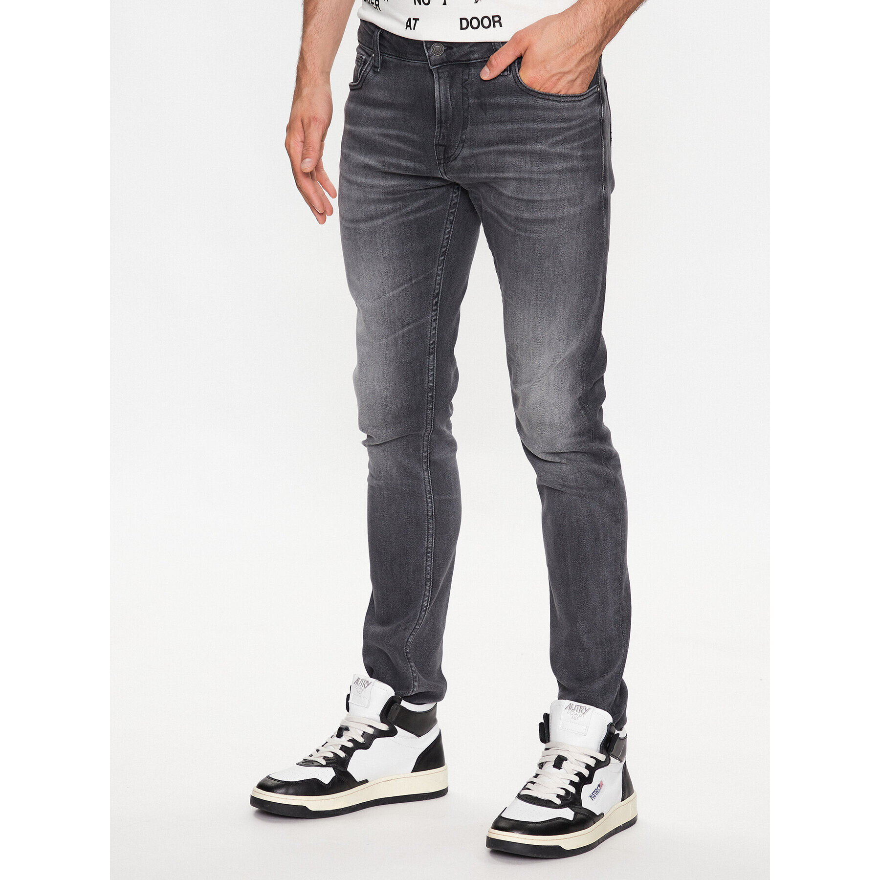 Guess Jeans hlače Miami M2YAN1 D4Q52 Siva Skinny Fit - Pepit.si