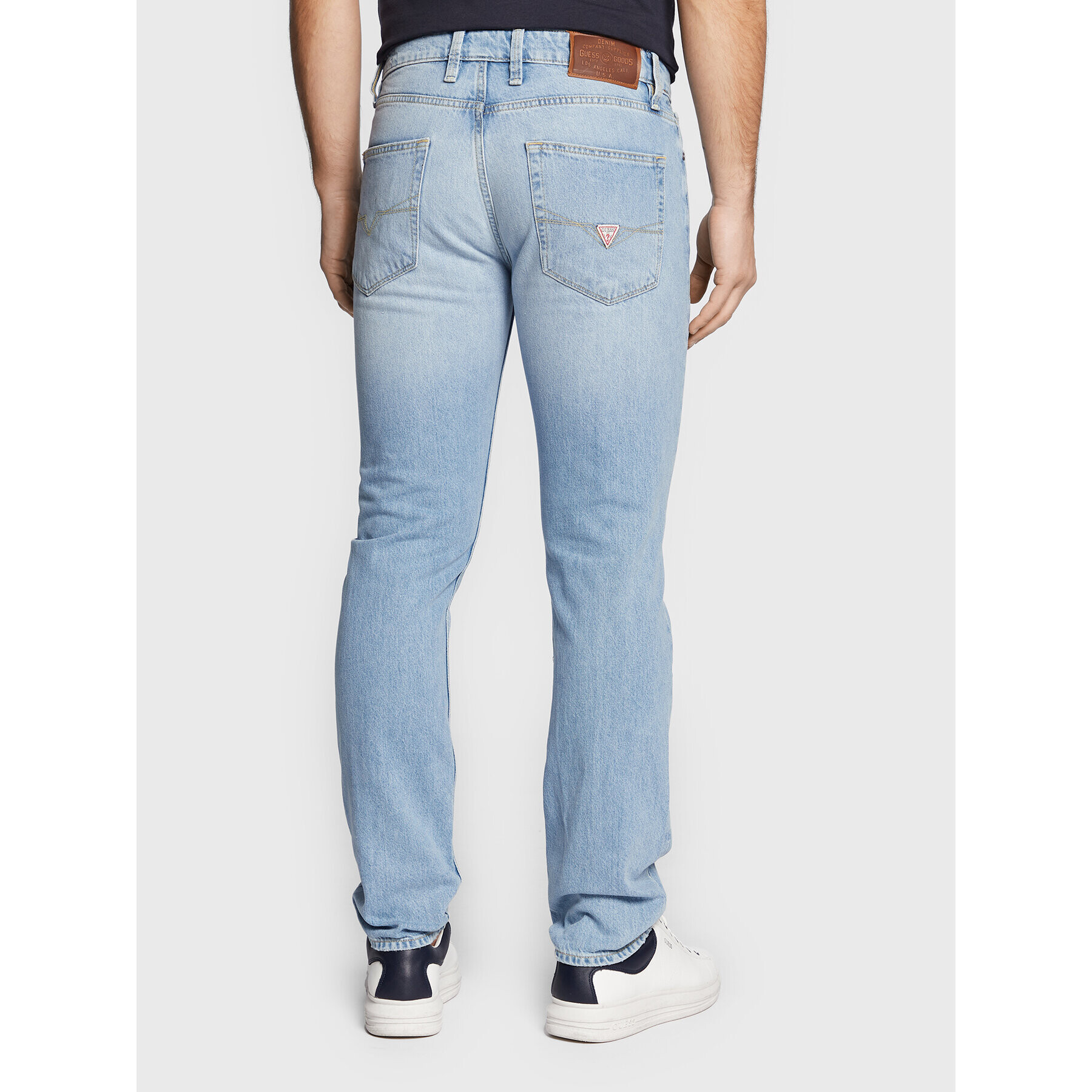 Guess Jeans hlače The Empire M3RAN2 D4T9B Modra Slim Fit - Pepit.si