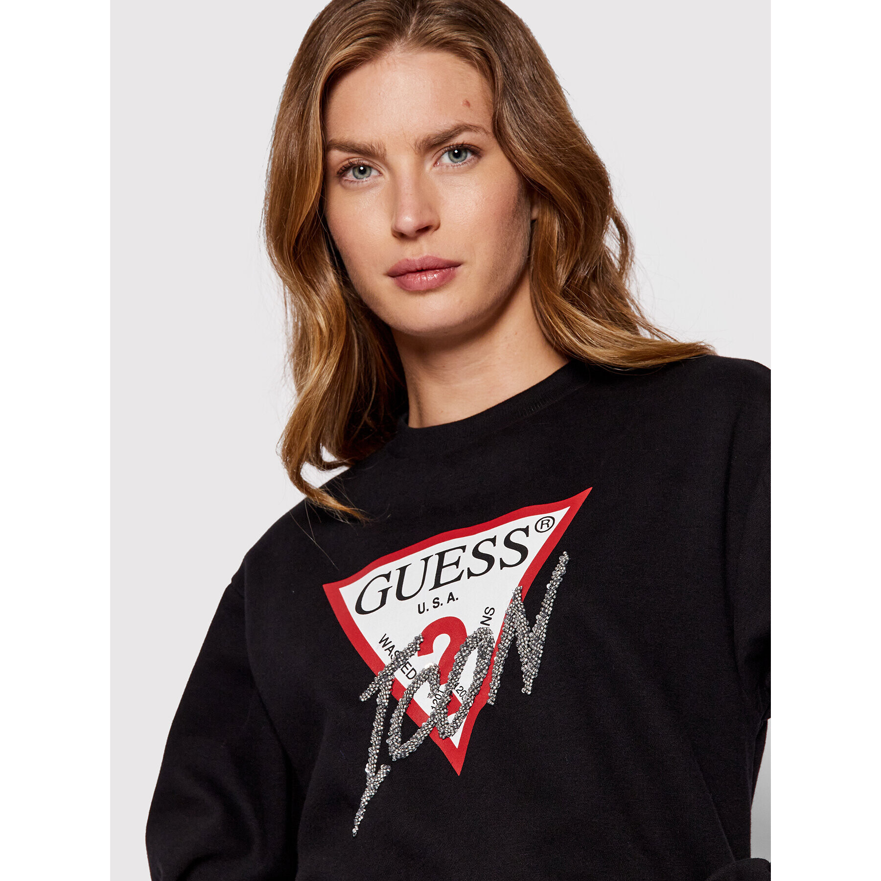 Guess Jopa Icon W2YQ01 KB681 Črna Regular Fit - Pepit.si