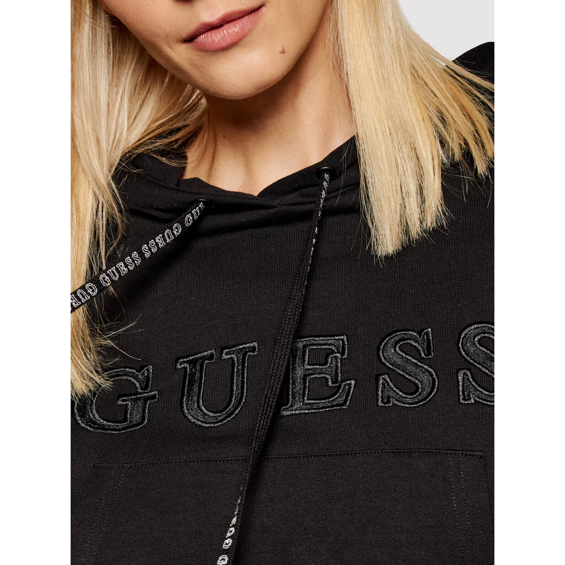 Guess Jopa O1GA00 K68I1 Črna Loose Fit - Pepit.si