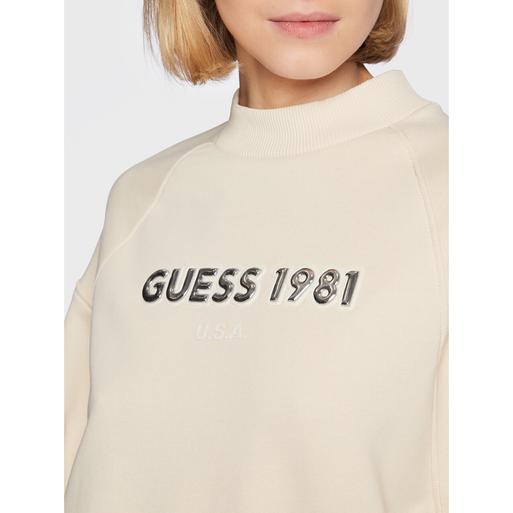 Guess Jopa W3RQ06 KBK30 Bež Regular Fit - Pepit.si