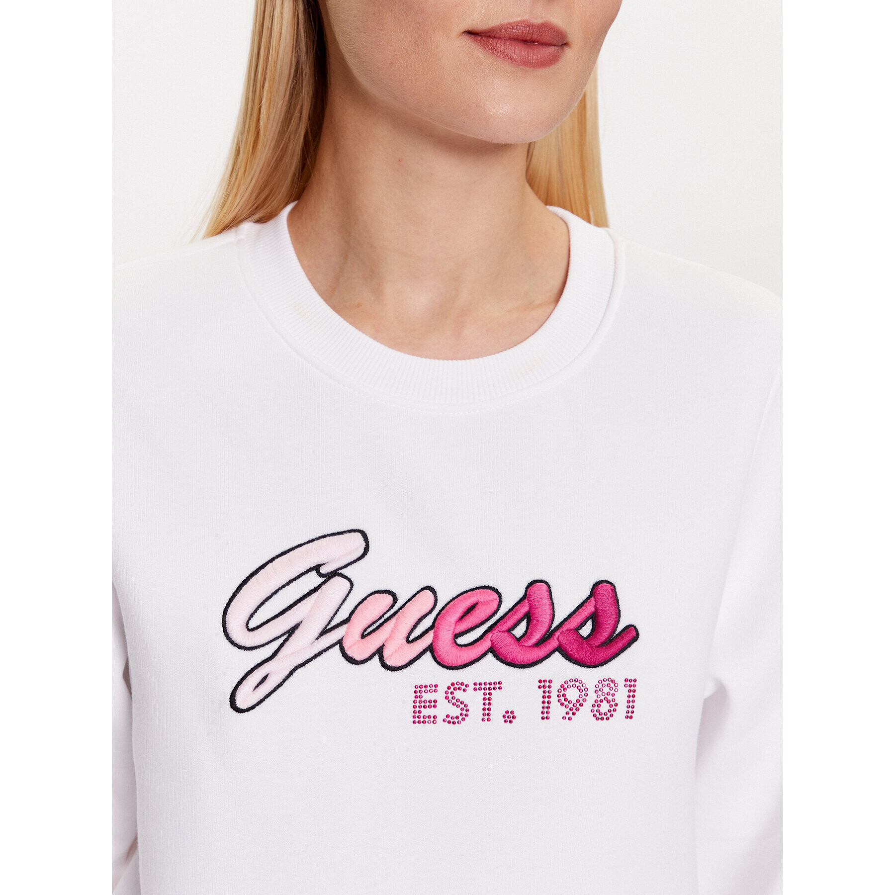 Guess Jopa W3YQ11 K9Z21 Bela Regular Fit - Pepit.si