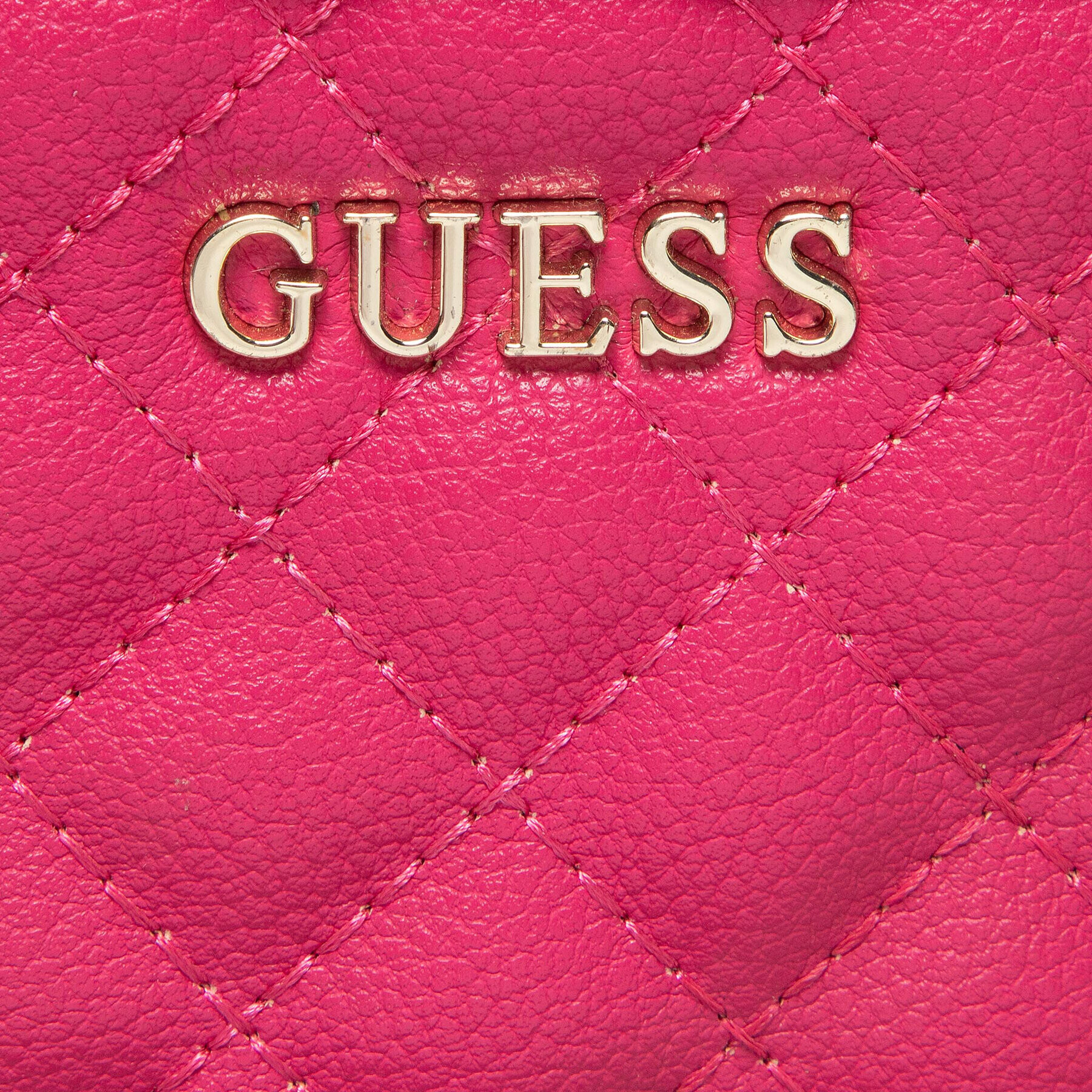 Guess Kozmetični kovček Earlene Beauty PWEARL P2261 Roza - Pepit.si