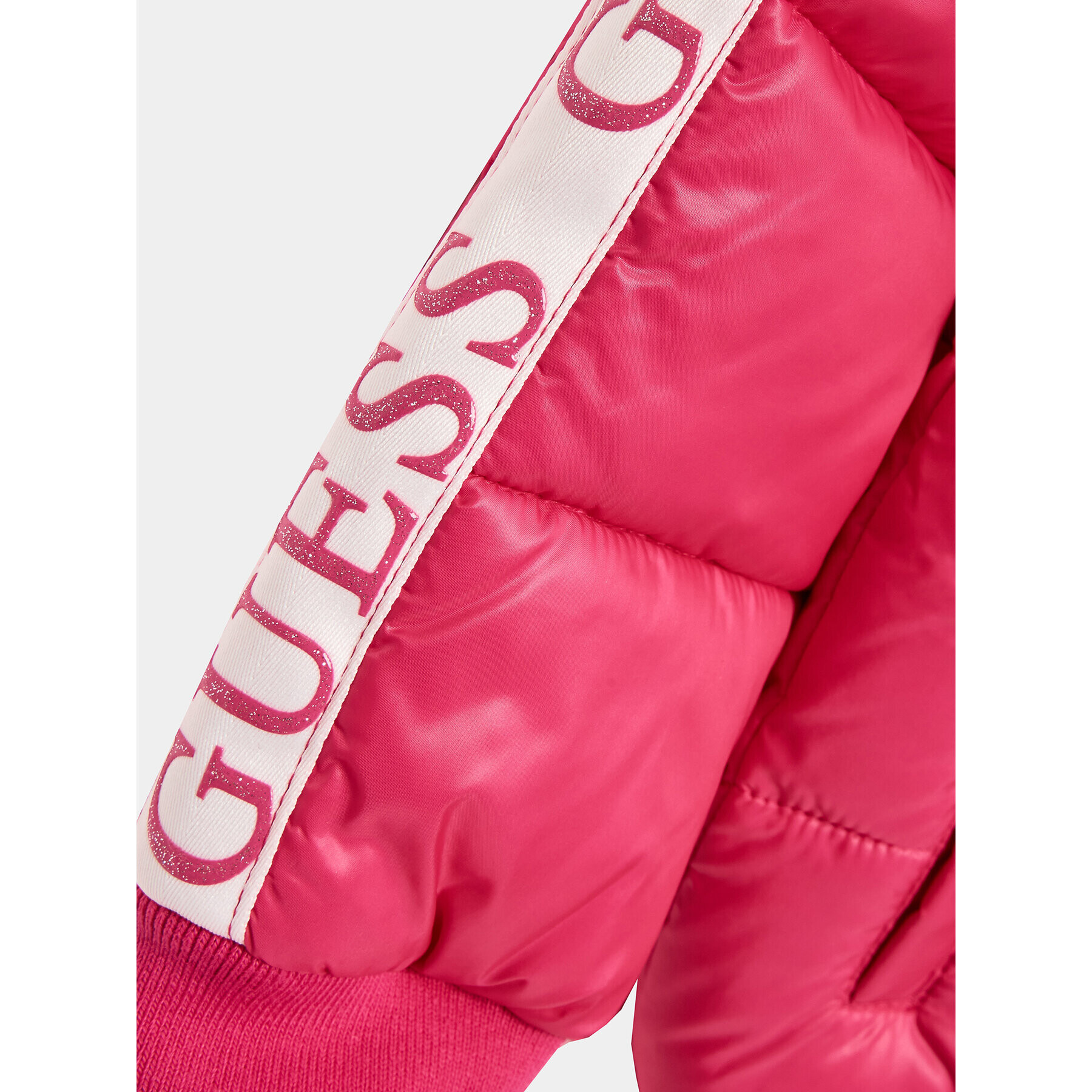 Guess Puhovka K3YL08 WEGY0 Roza Regular Fit - Pepit.si