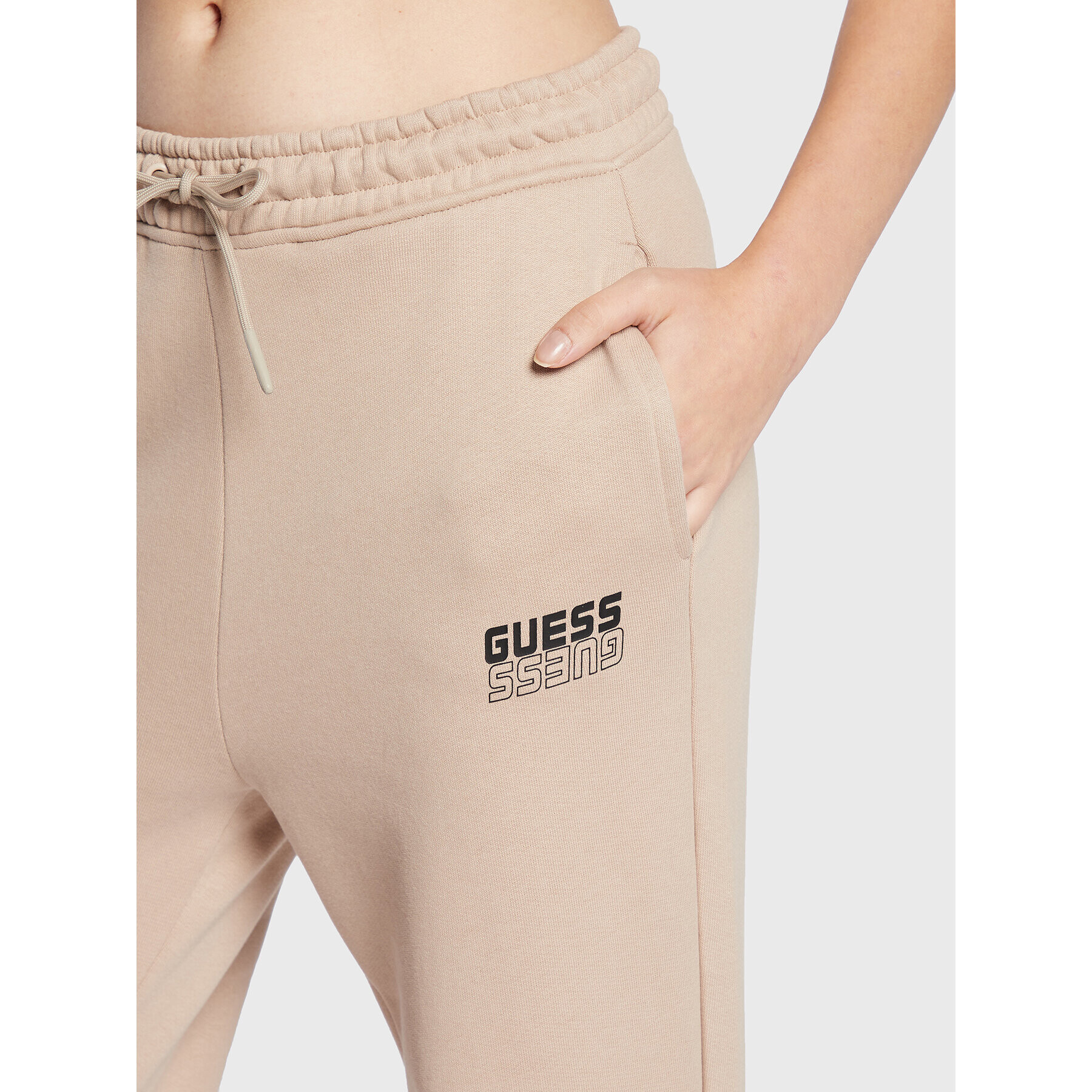 Guess Spodnji del trenirke V2BB18 K9V34 Bež Regular Fit - Pepit.si