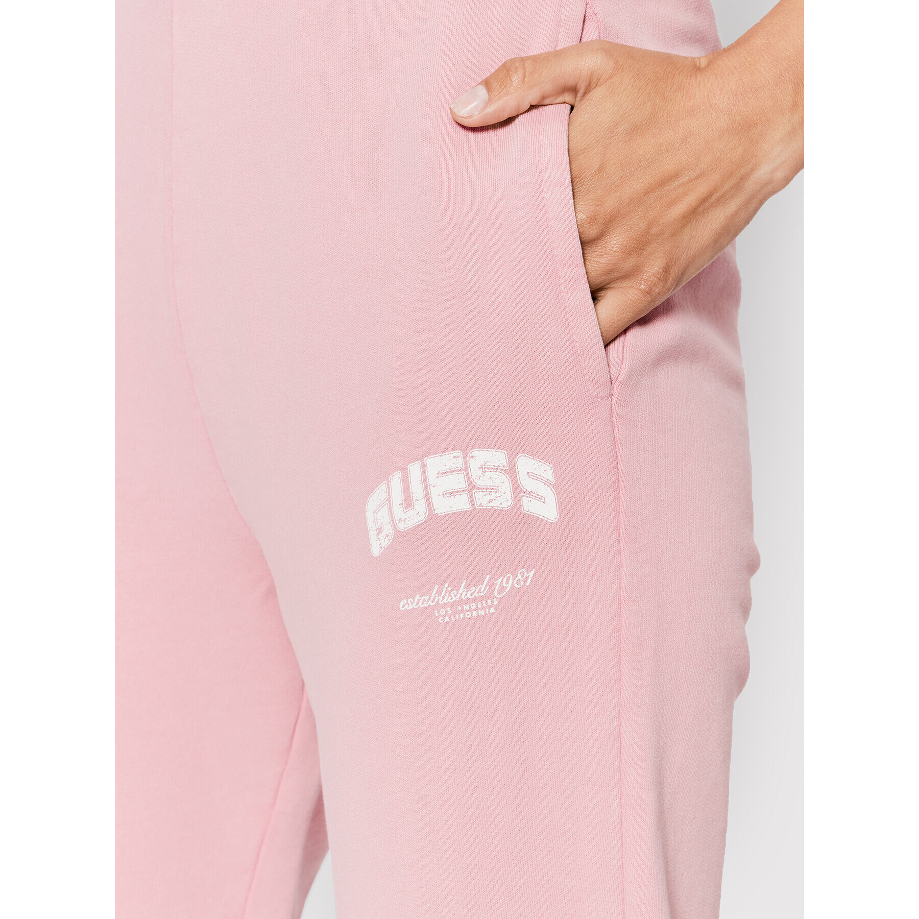 Guess Spodnji del trenirke V2YB05 FL04D Roza Regular Fit - Pepit.si