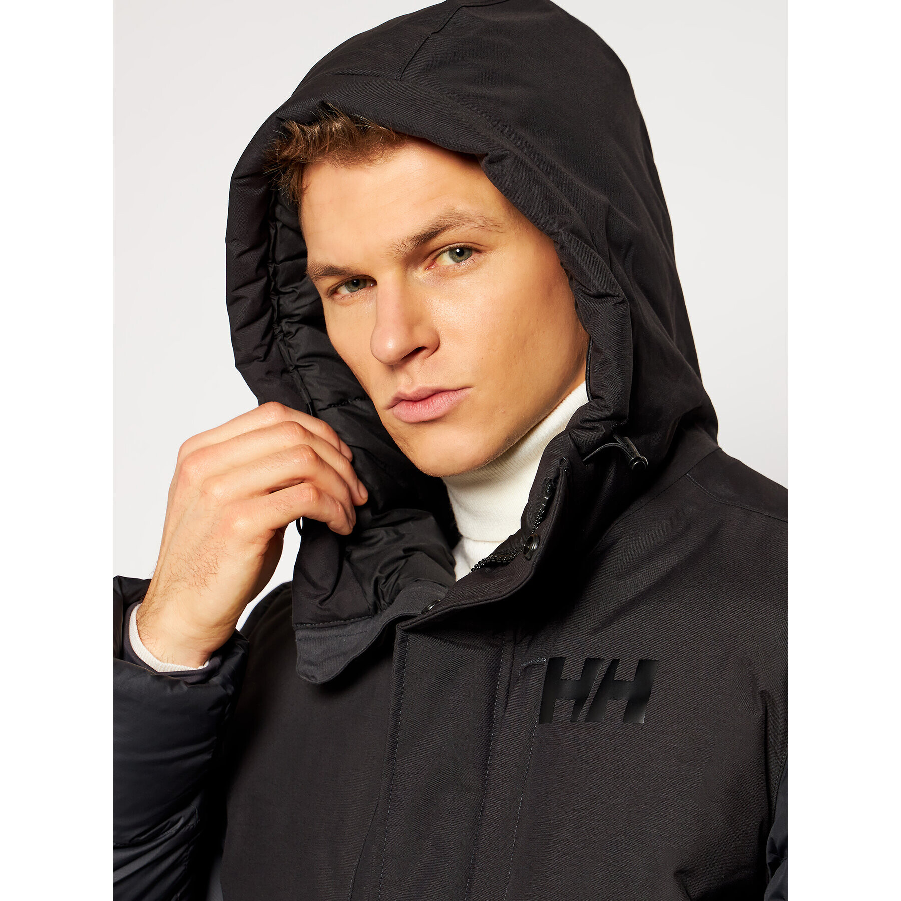 Helly Hansen Puhovka Active Puffy Long 53522 Črna Regular Fit - Pepit.si