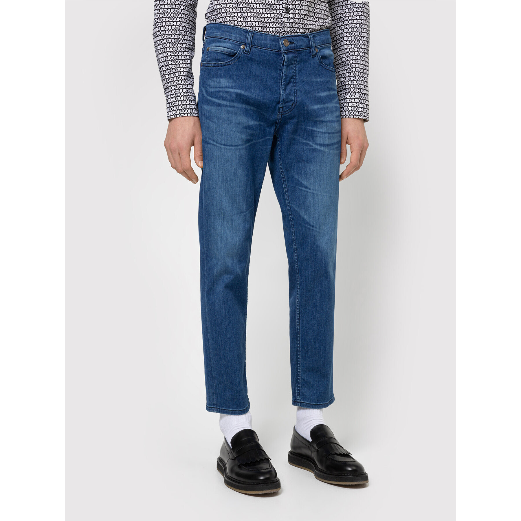 Hugo Jeans hlače 634 50449225 Modra Tapered Fit - Pepit.si