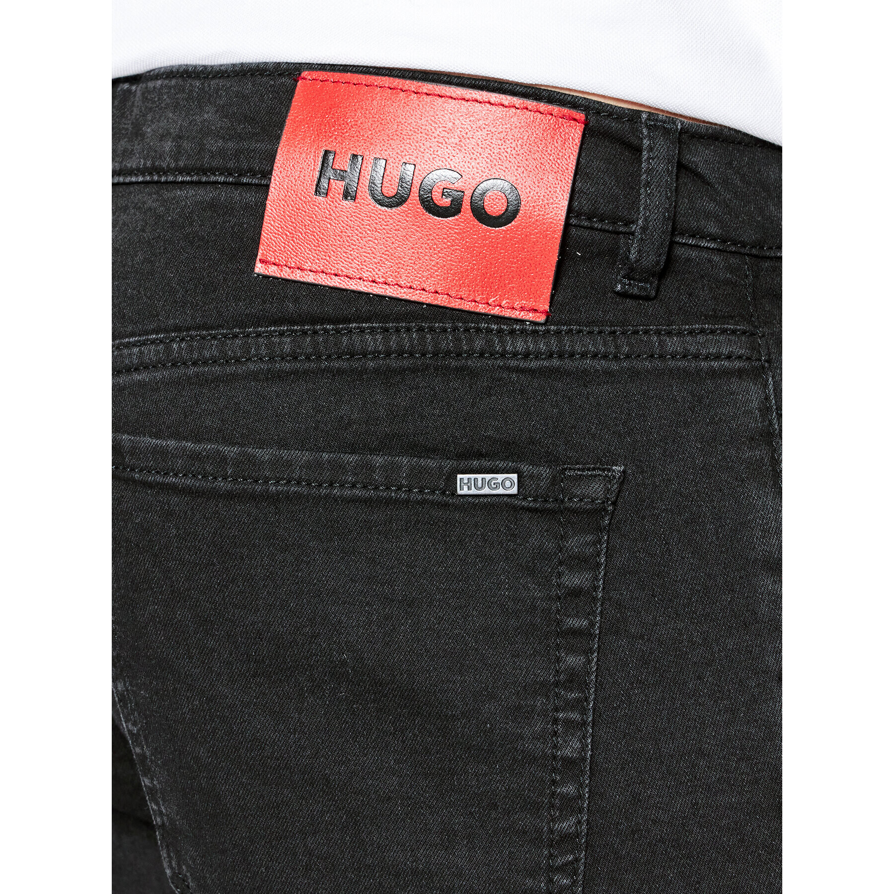 Hugo Jeans hlače 634 50467400 Črna Slim Fit - Pepit.si