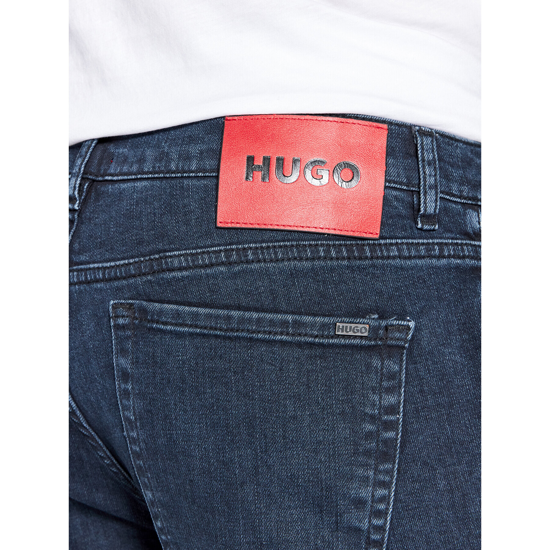 Hugo Jeans hlače 634 50469157 Mornarsko modra Slim Fit - Pepit.si