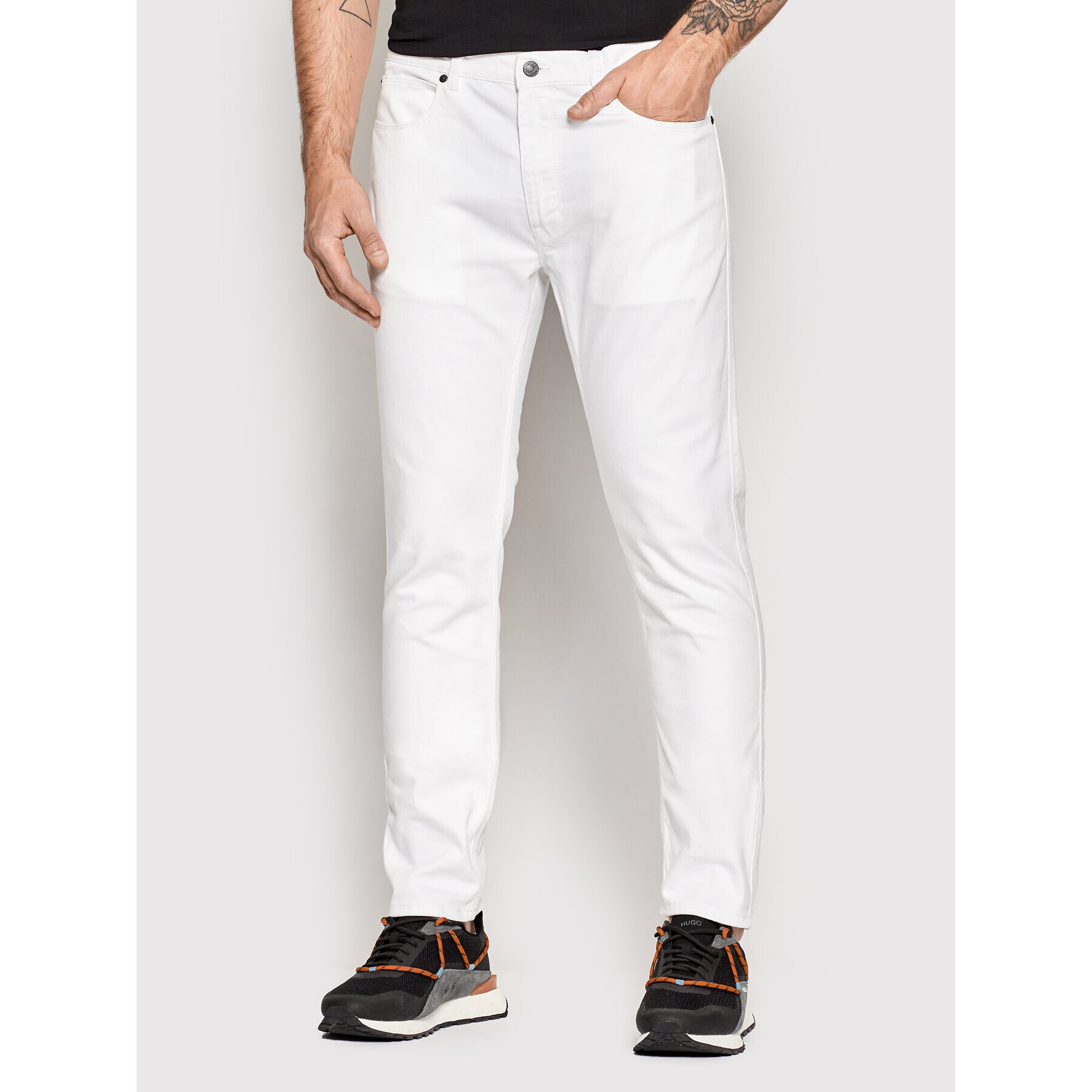 Hugo Jeans hlače 734 50467353 Bela Extra Slim Fit - Pepit.si