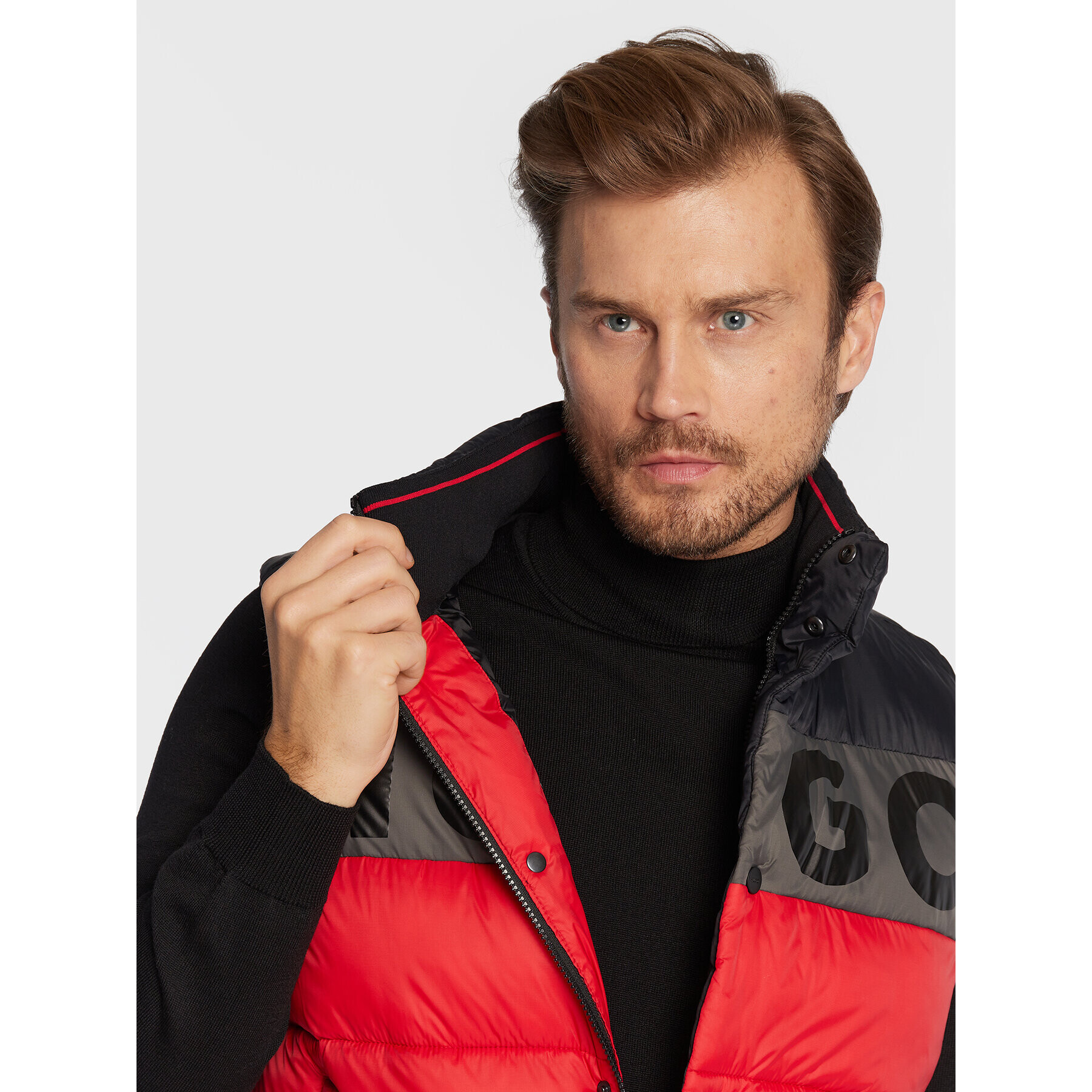 Hugo Telovnik Baltino2242 50474640 Rdeča Slim Fit - Pepit.si