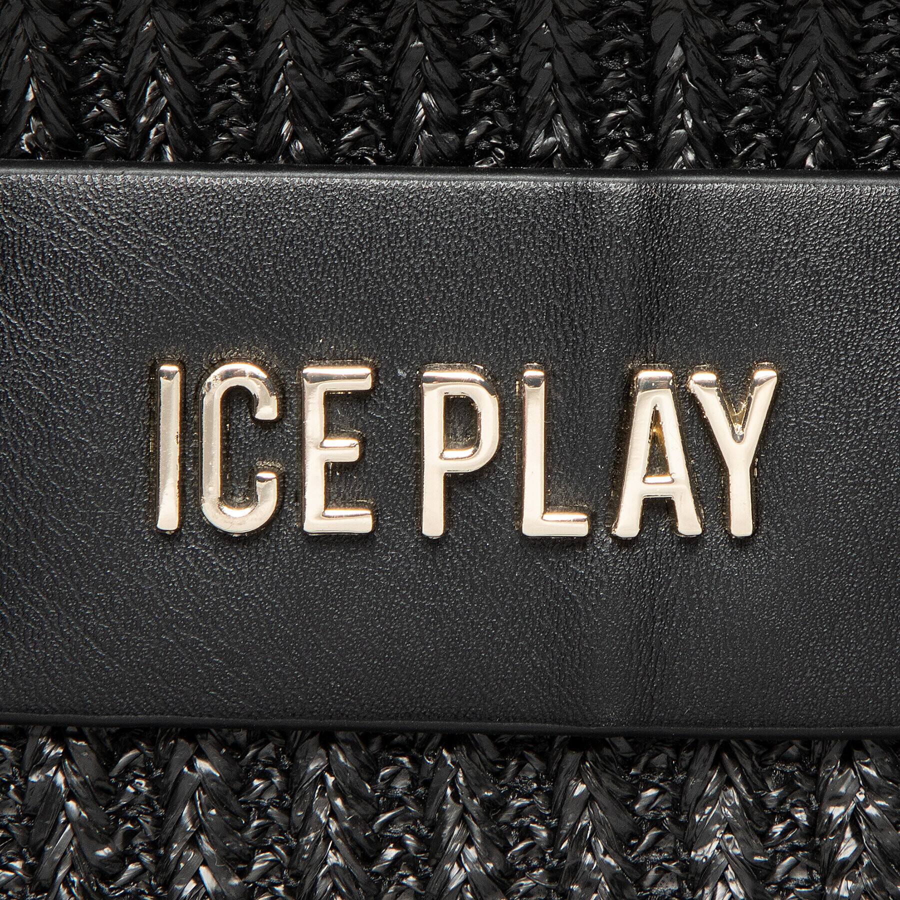 Ice Play Ročna torba 22E W2M1 7213 6931 U991 Črna - Pepit.si