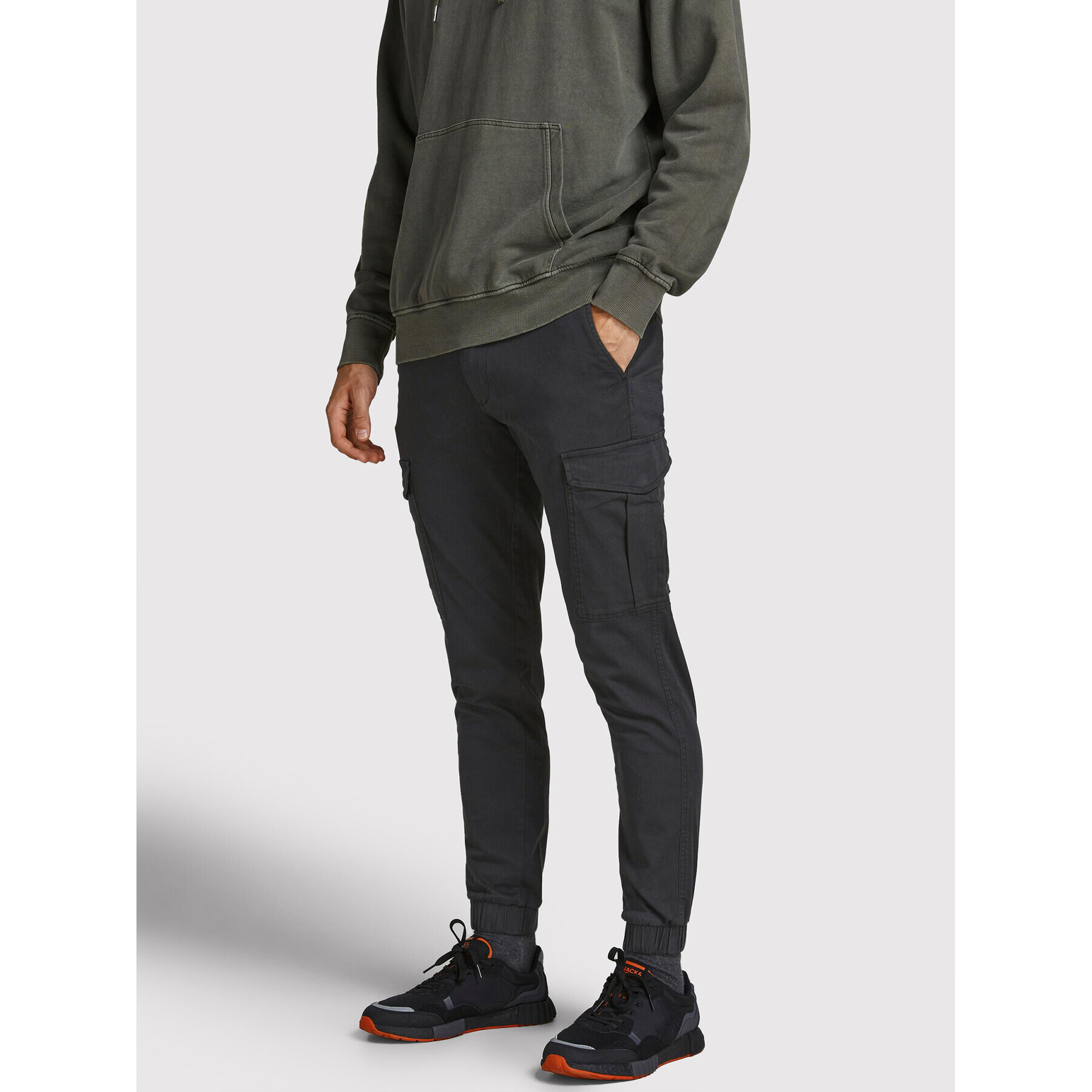 Jack&Jones Jogging hlače Marco 12186889 Črna Slim Fit - Pepit.si