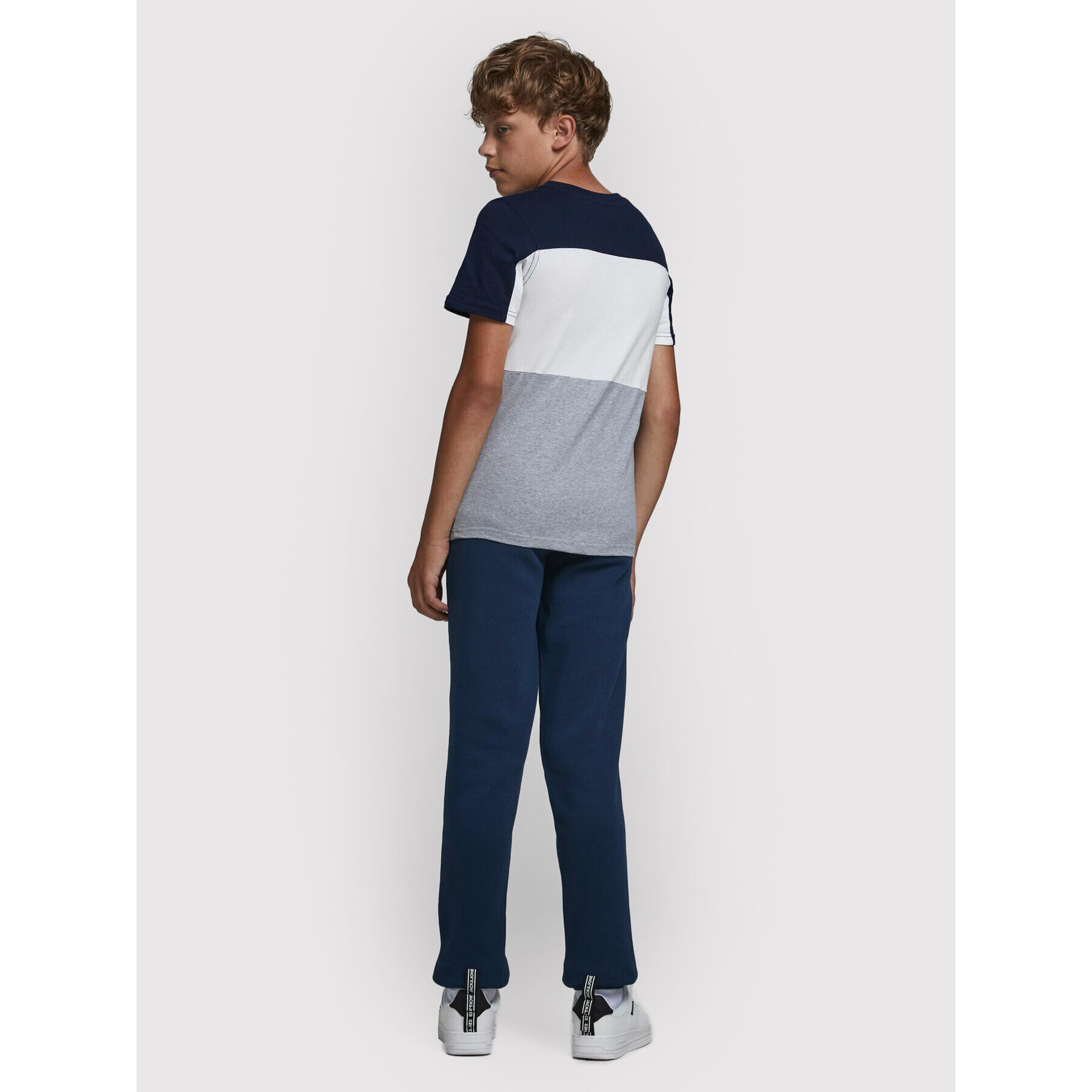 Jack&Jones Junior Spodnji del trenirke Gordon 12179798 Mornarsko modra Regular Fit - Pepit.si