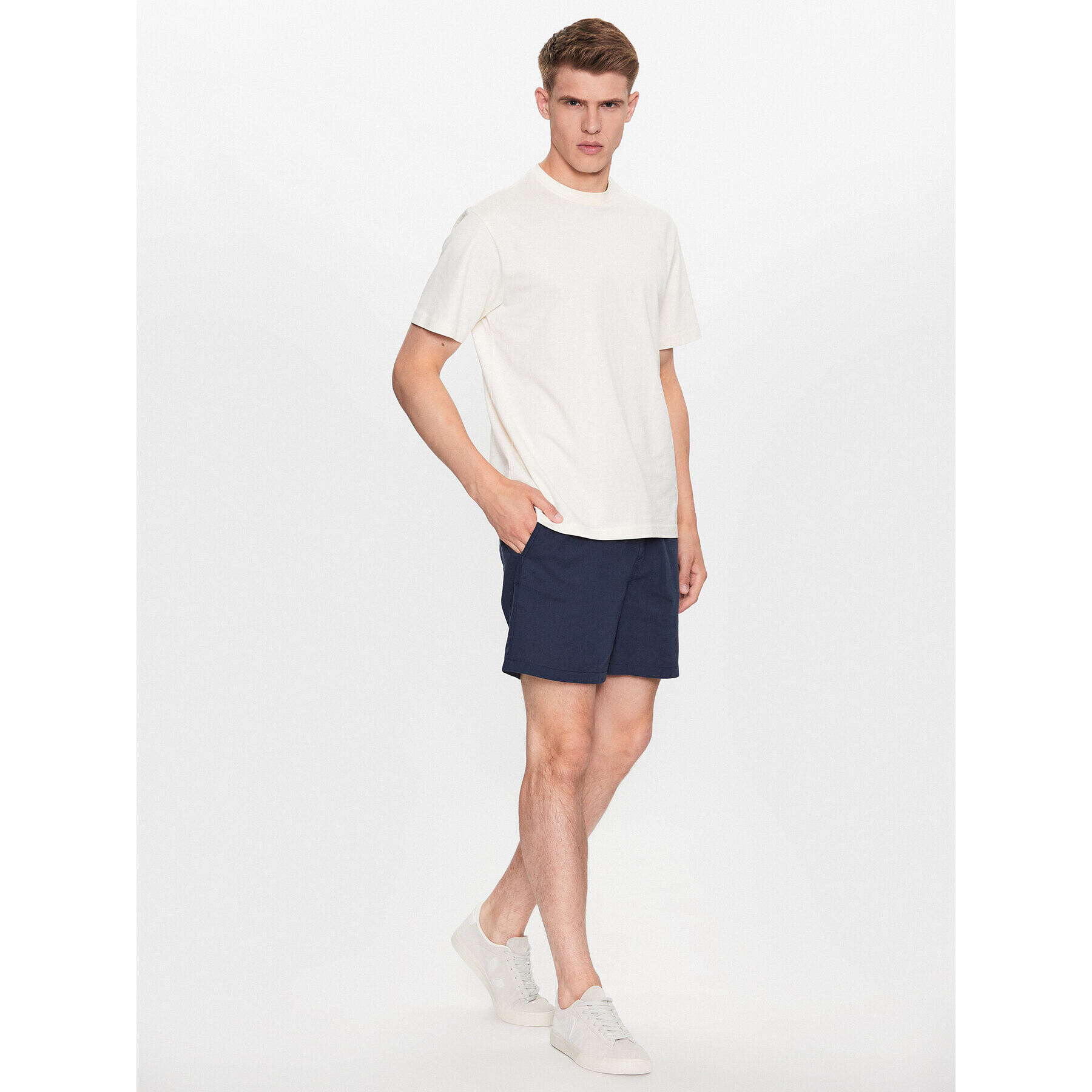 Jack&Jones Kratke hlače iz tkanine Jeff 12229799 Mornarsko modra Regular Fit - Pepit.si