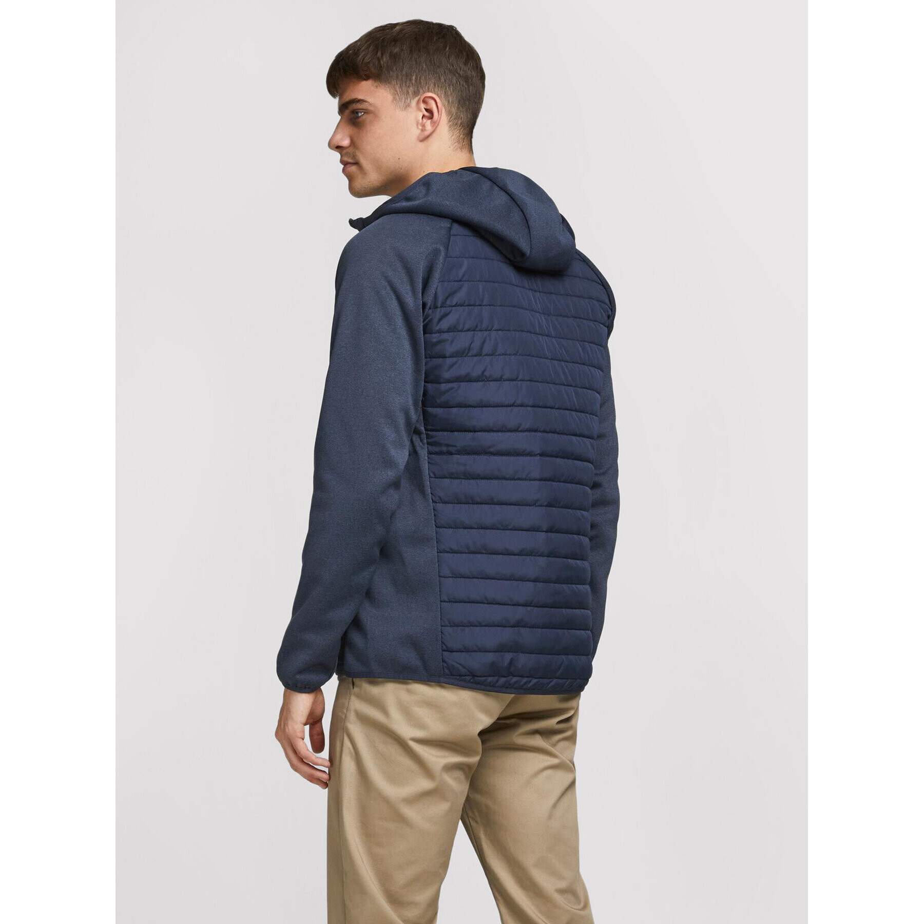 Jack&Jones Prehodna jakna Multi Quilted 12182242 Mornarsko modra Regular Fit - Pepit.si