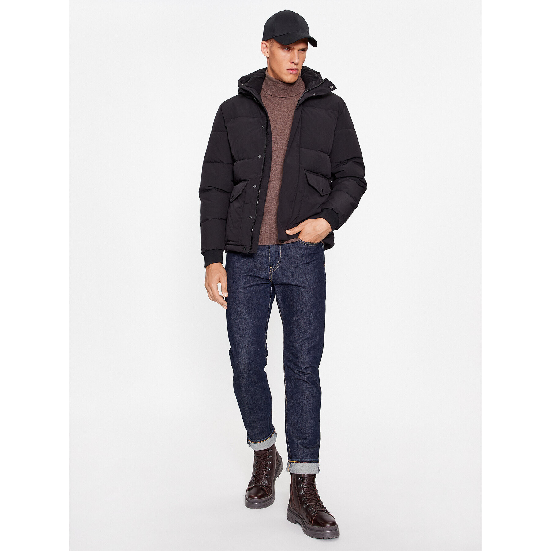 Jack&Jones Puhovka 12236040 Črna Regular Fit - Pepit.si