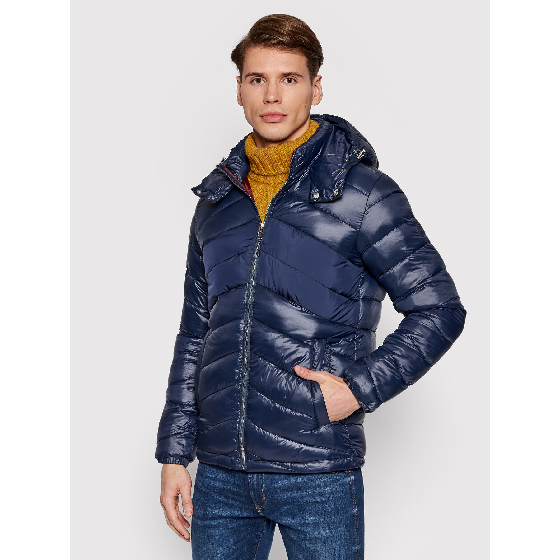 Jack&Jones Puhovka Laroy 12192677 Mornarsko modra Regular Fit - Pepit.si