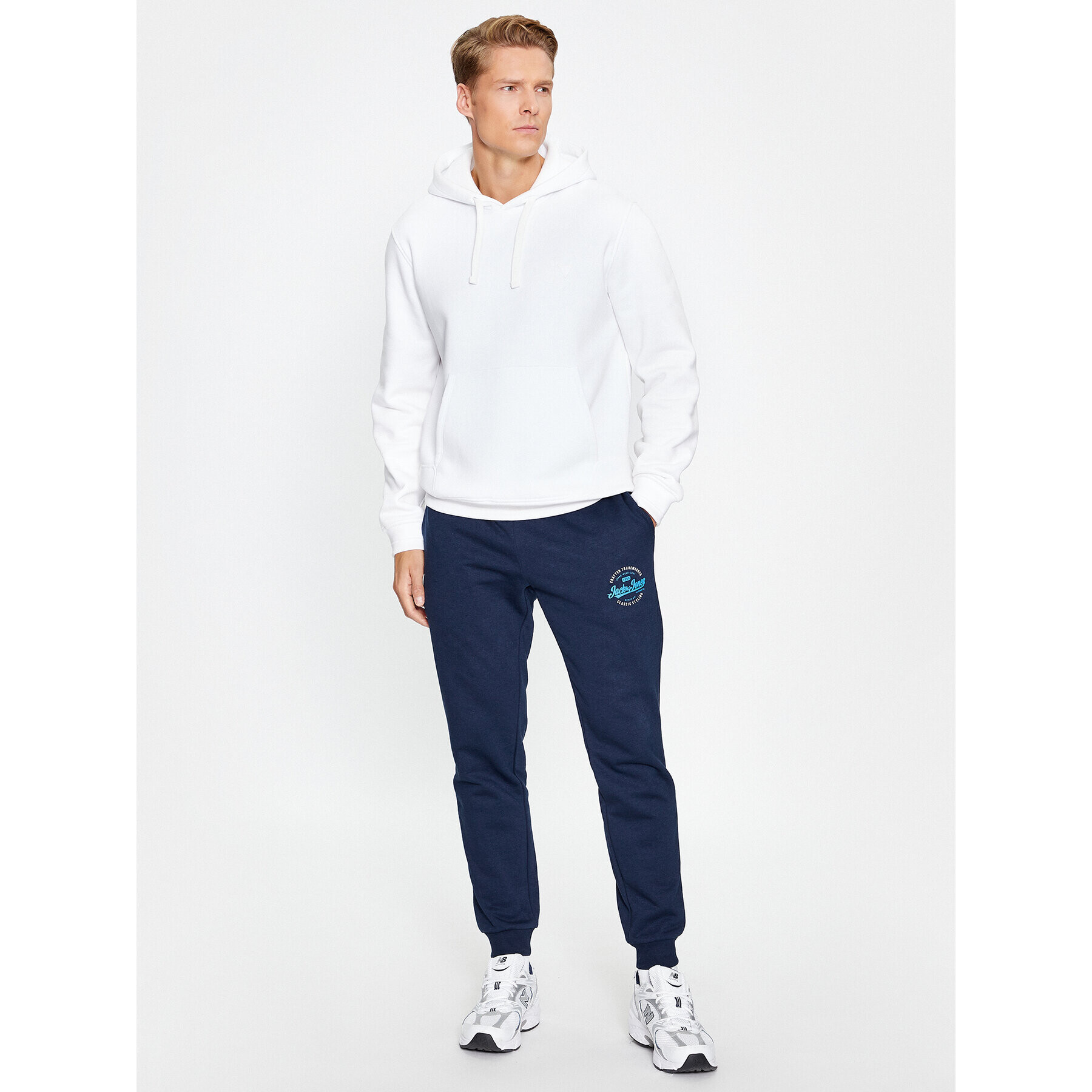 Jack&Jones Spodnji del trenirke 12236876 Mornarsko modra Relaxed Fit - Pepit.si