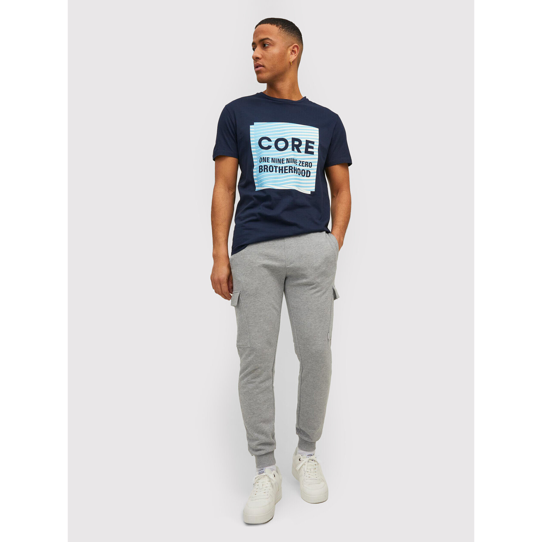 Jack&Jones Spodnji del trenirke Gordon 12212170 Siva Regular Fit - Pepit.si