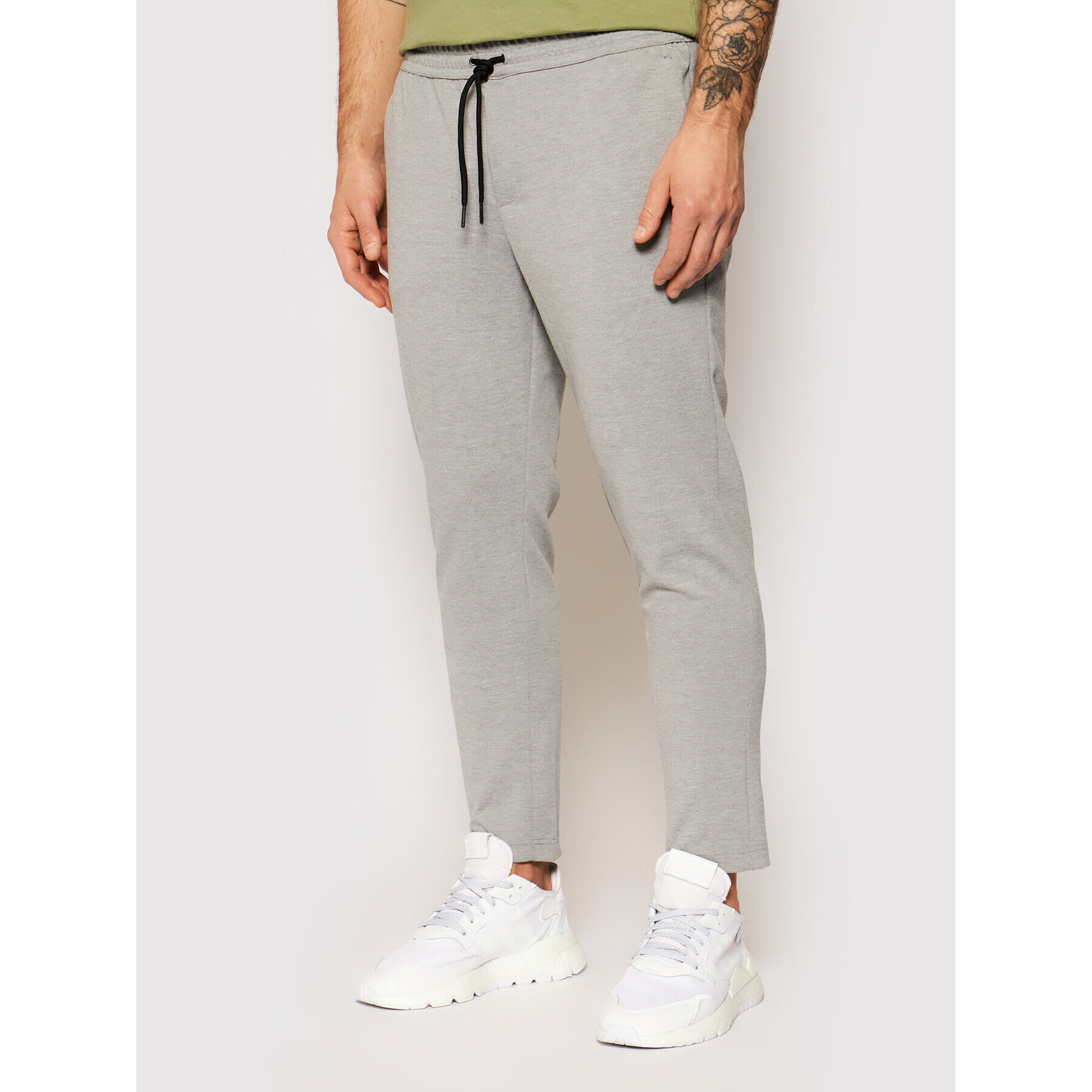 Jack&Jones Spodnji del trenirke Will 12189819 Siva Regular Fit - Pepit.si