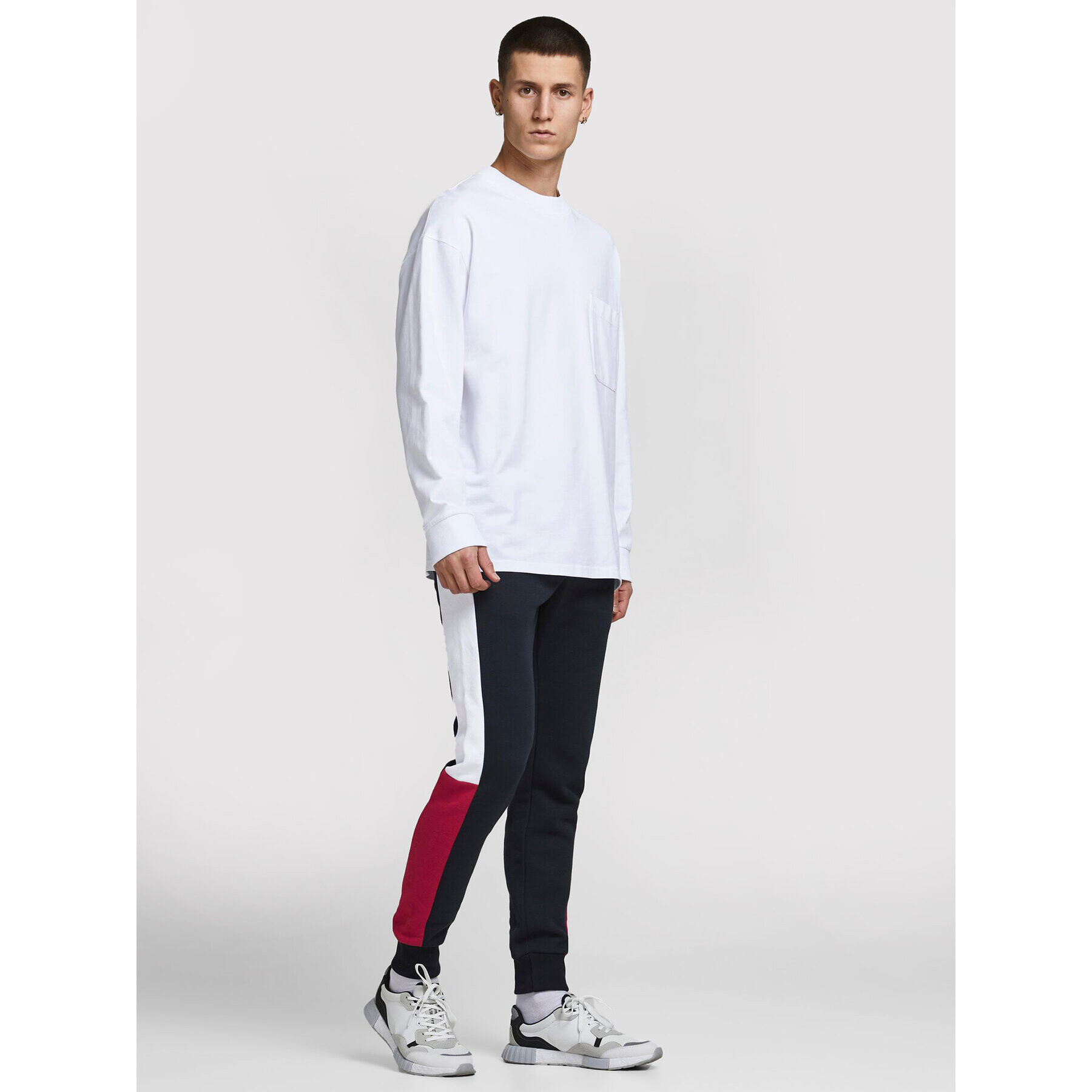 Jack&Jones Spodnji del trenirke Will 12197199 Mornarsko modra Regular Fit - Pepit.si