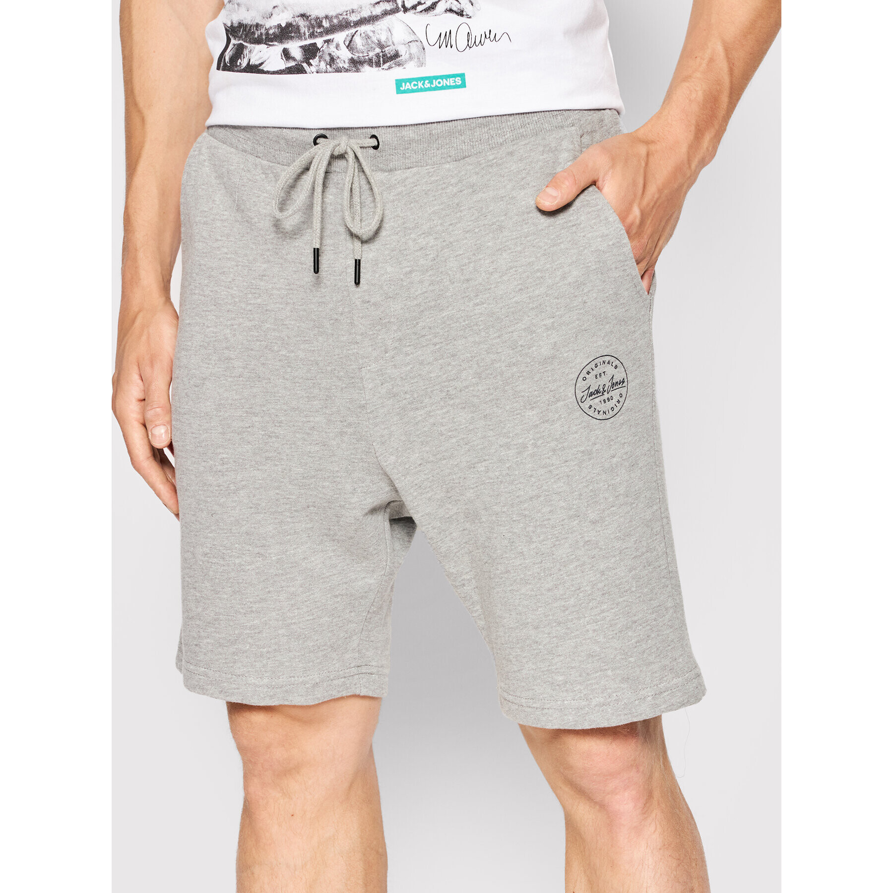 Jack&Jones Športne kratke hlače Shark 12182595 Siva Regular Fit - Pepit.si