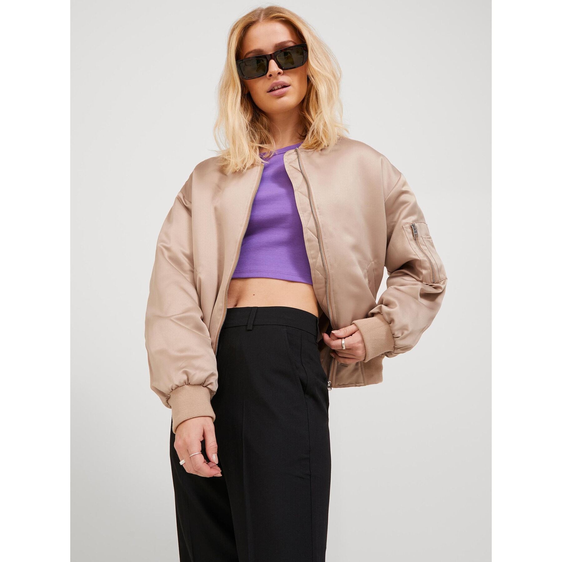 JJXX Bomber jakna 12224679 Bež Regular Fit - Pepit.si