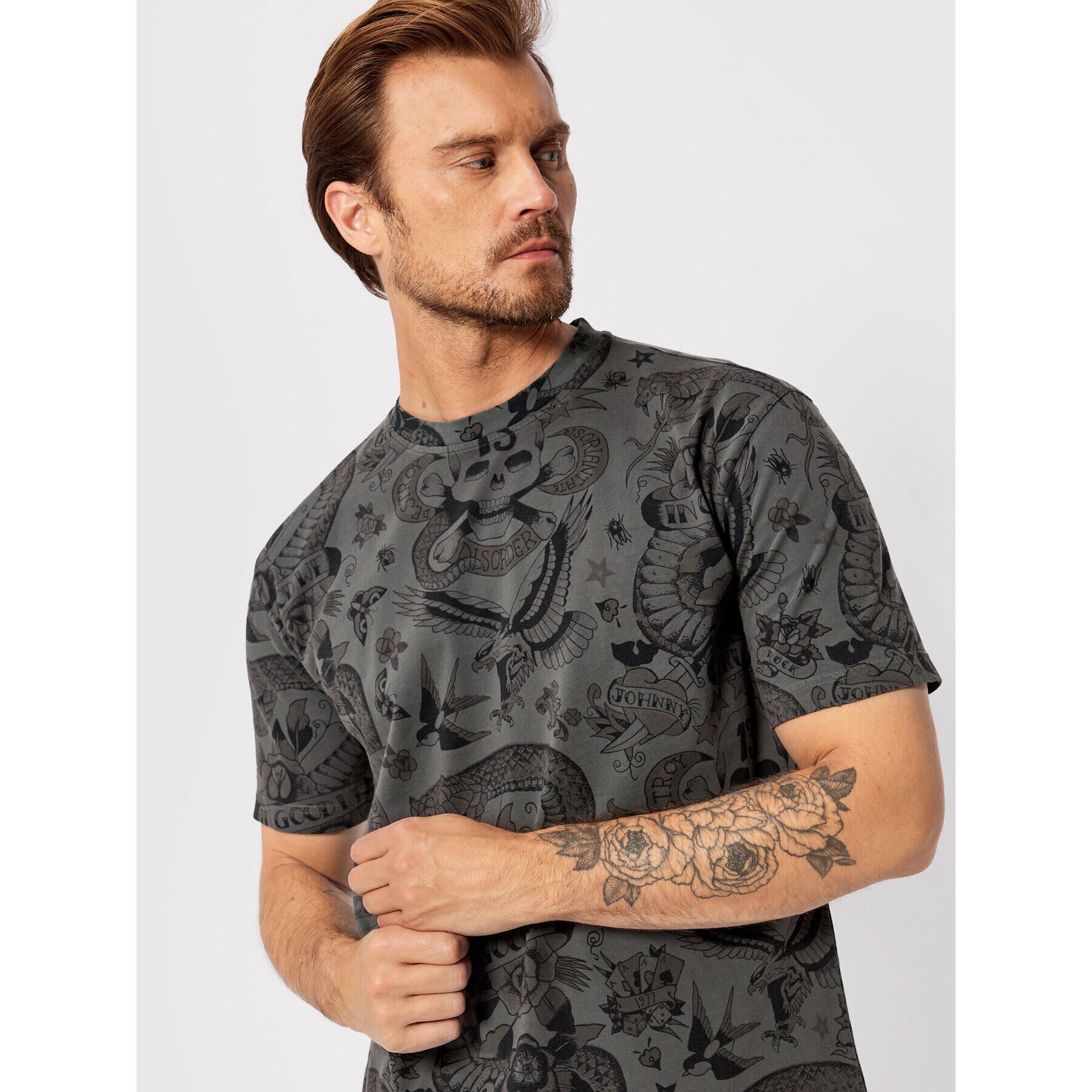 John Richmond Majica Tattoo Print RMA22077TS Siva Regular Fit - Pepit.si