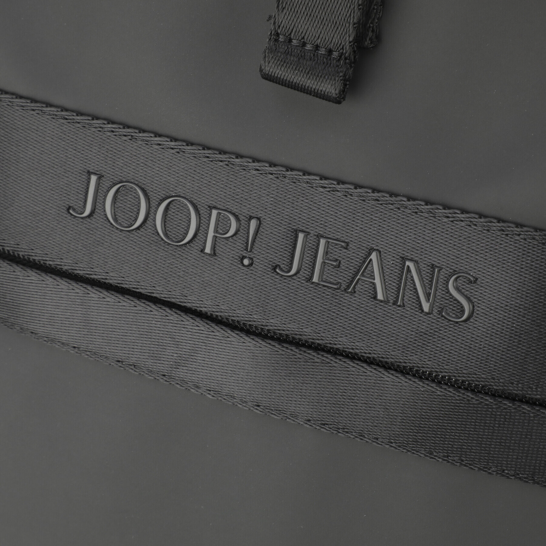 JOOP! Jeans Nahrbtnik Modica Nuvola Jaron 4130000917 Črna - Pepit.si