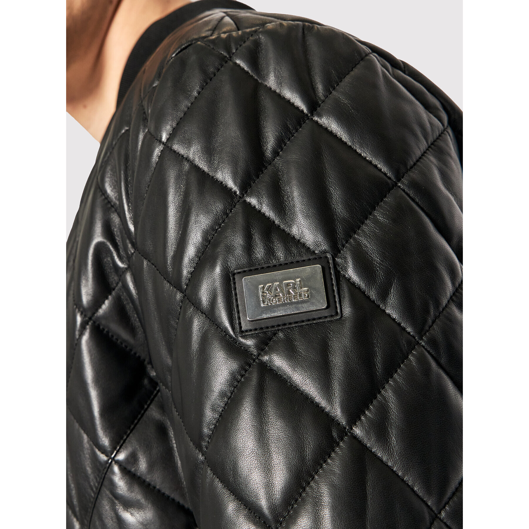 KARL LAGERFELD Bomber jakna 555014 521410 Črna Regular Fit - Pepit.si