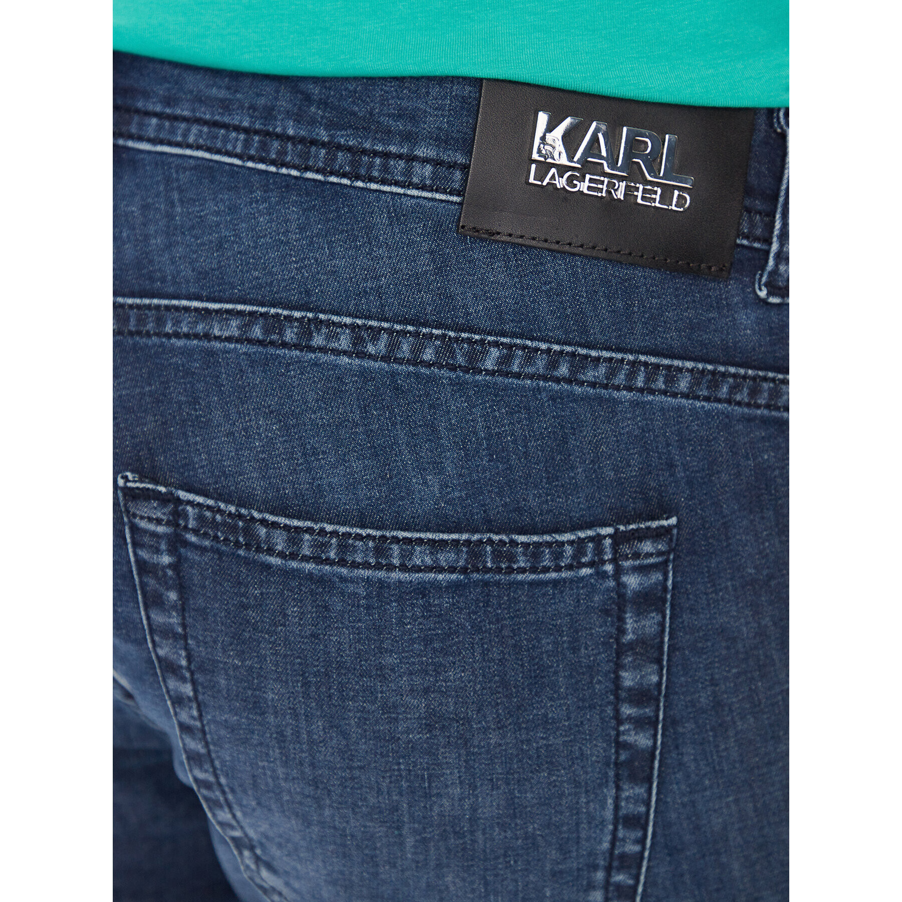 KARL LAGERFELD Jeans kratke hlače 265820 532833 Mornarsko modra Regular Fit - Pepit.si