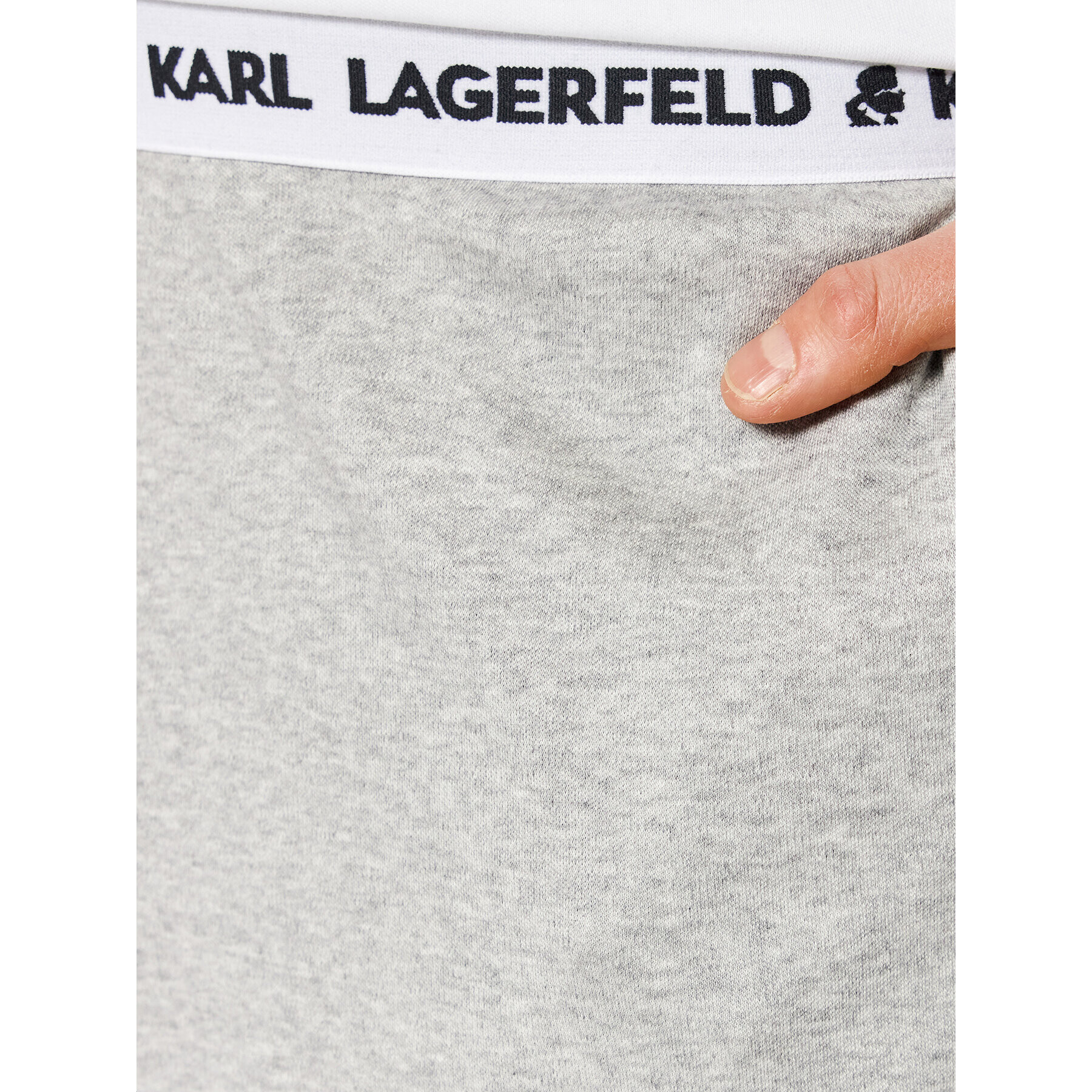 KARL LAGERFELD Pižama 220M2180 Bela Regular Fit - Pepit.si