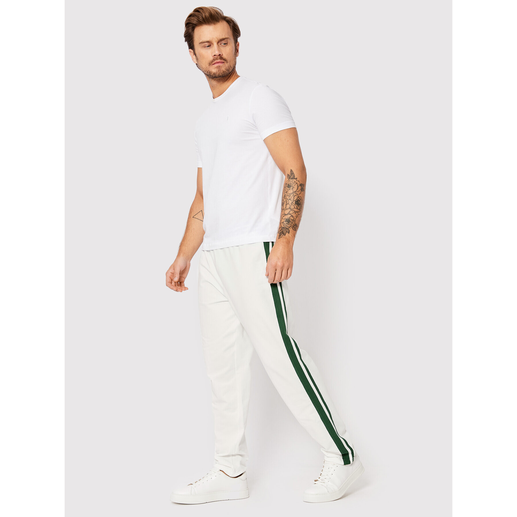 Lacoste Spodnji del trenirke 3H1261 Bela Regular Fit - Pepit.si