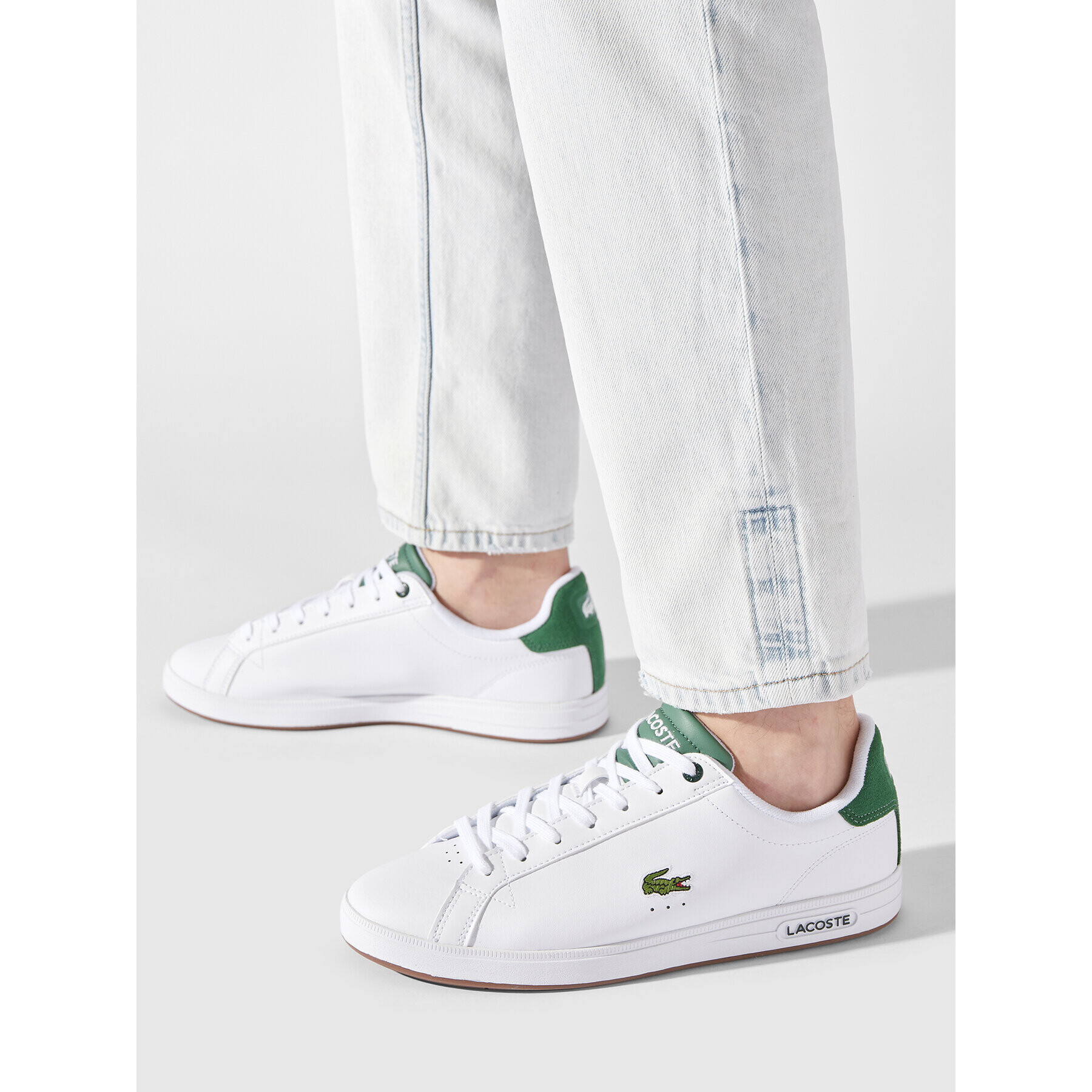 Lacoste Superge Graduate Pro 123 2 Sma 745SMA0097Y37 Bela - Pepit.si