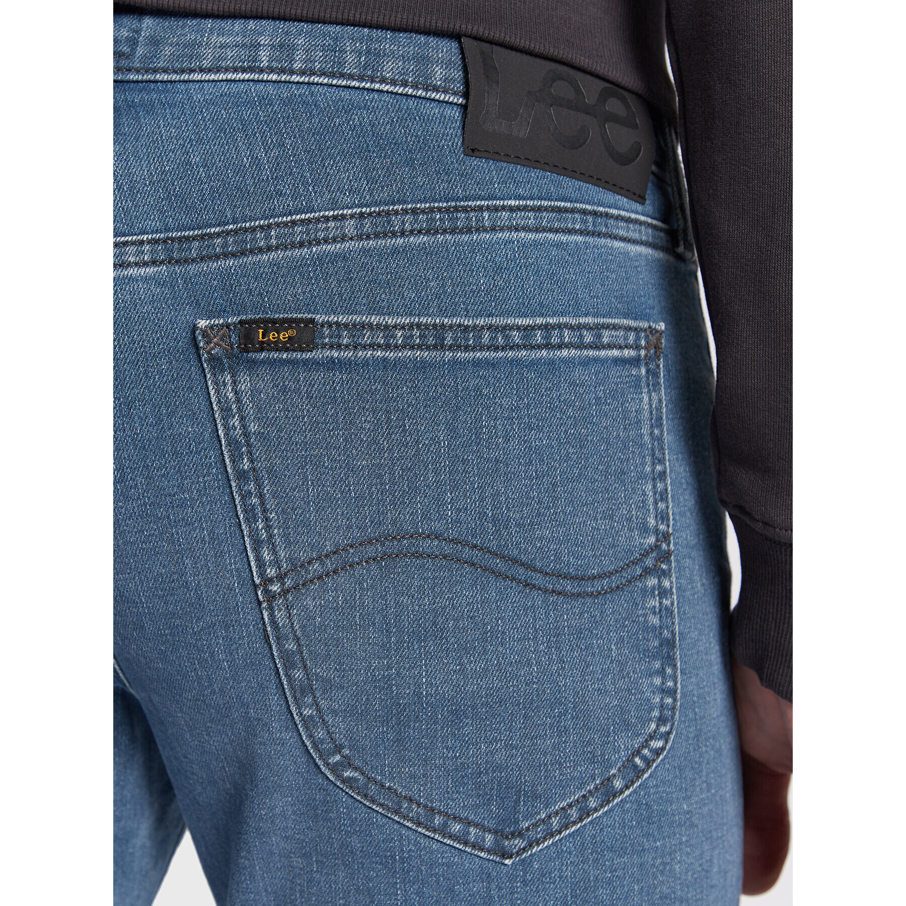 Lee Jeans hlače Daren L707PTFL 112321984 Modra Regular Fit - Pepit.si