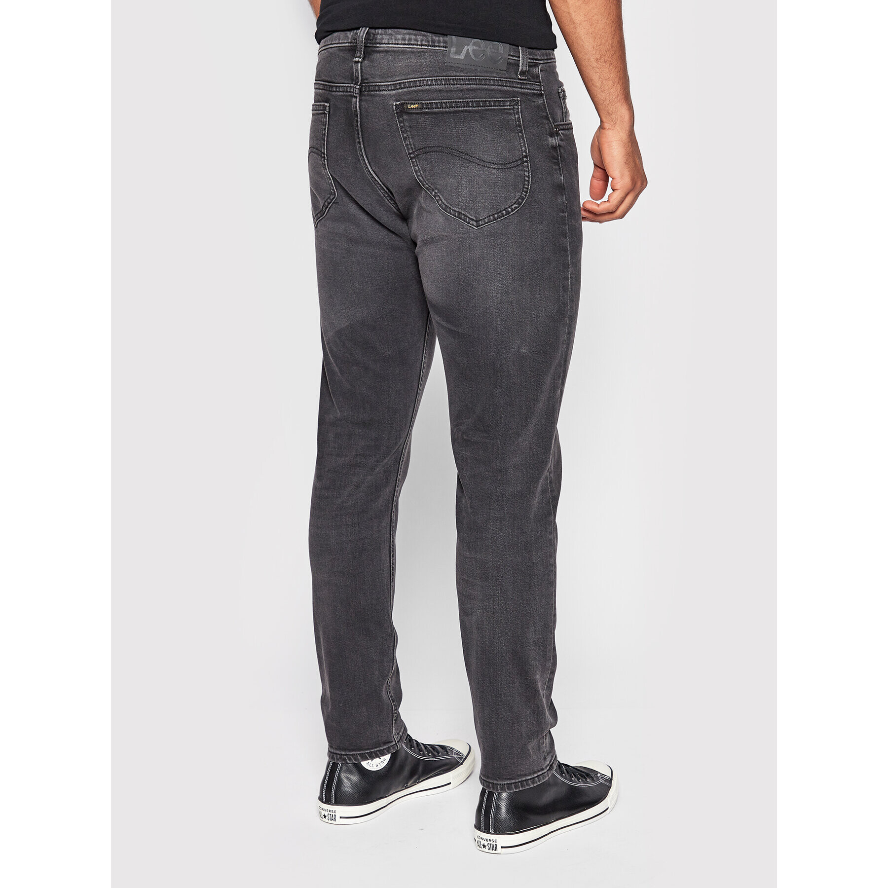 Lee Jeans hlače Rider L701ADER Črna Slim Fit - Pepit.si