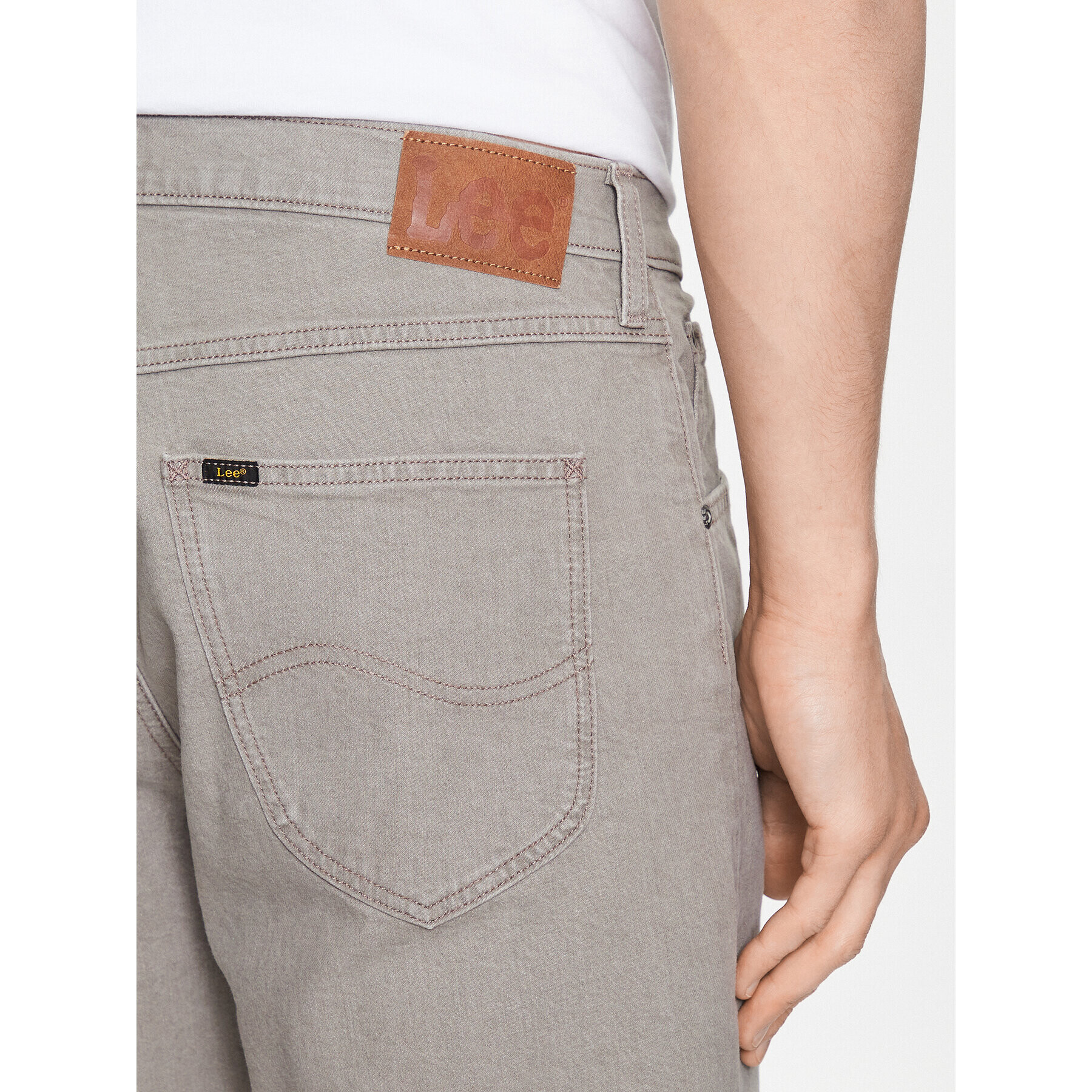 Lee Jeans kratke hlače 5 Pocket L73MKMC62 Bež Regular Fit - Pepit.si