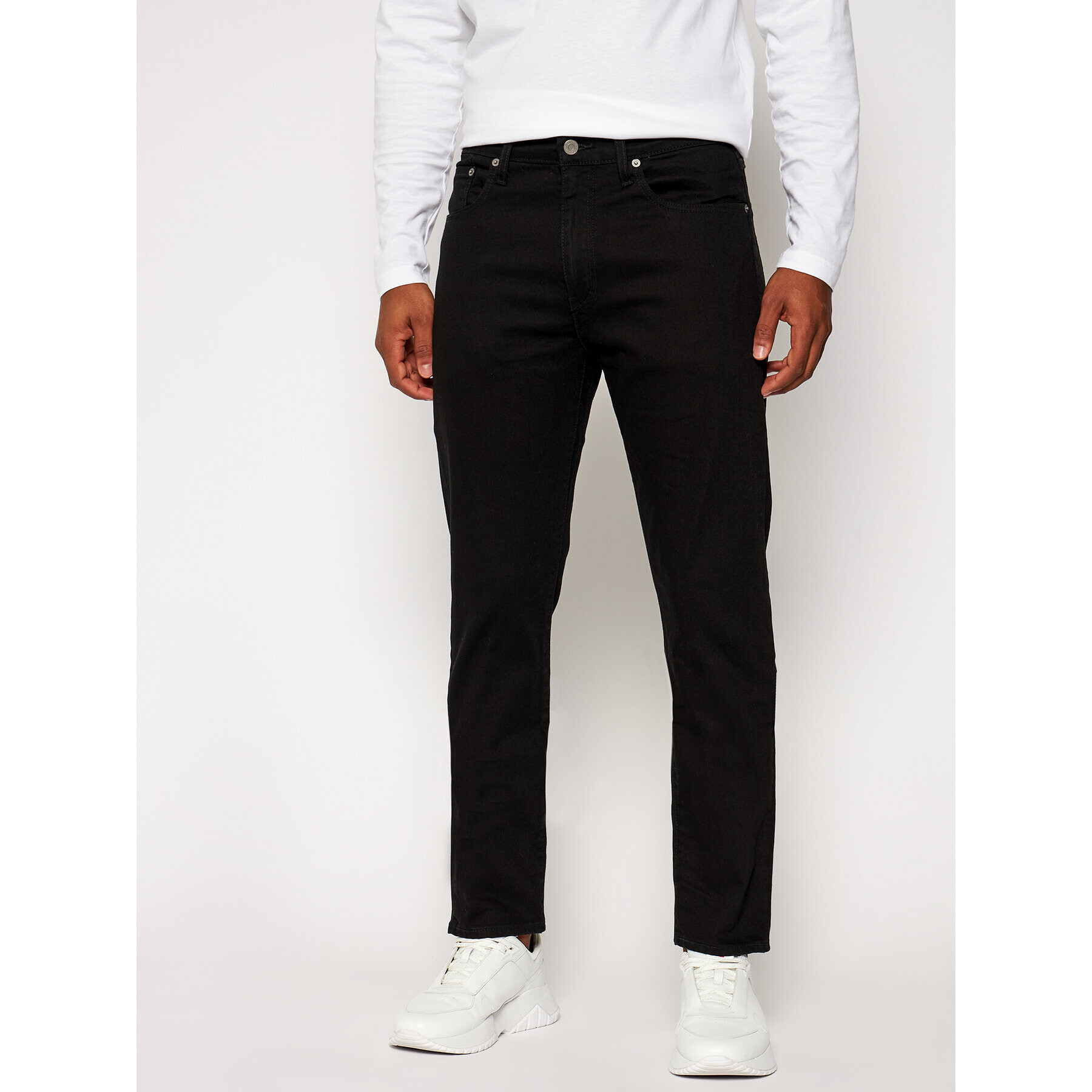 Levi's® Jeans hlače 502™ 29507-0031 Črna Taper Fit - Pepit.si