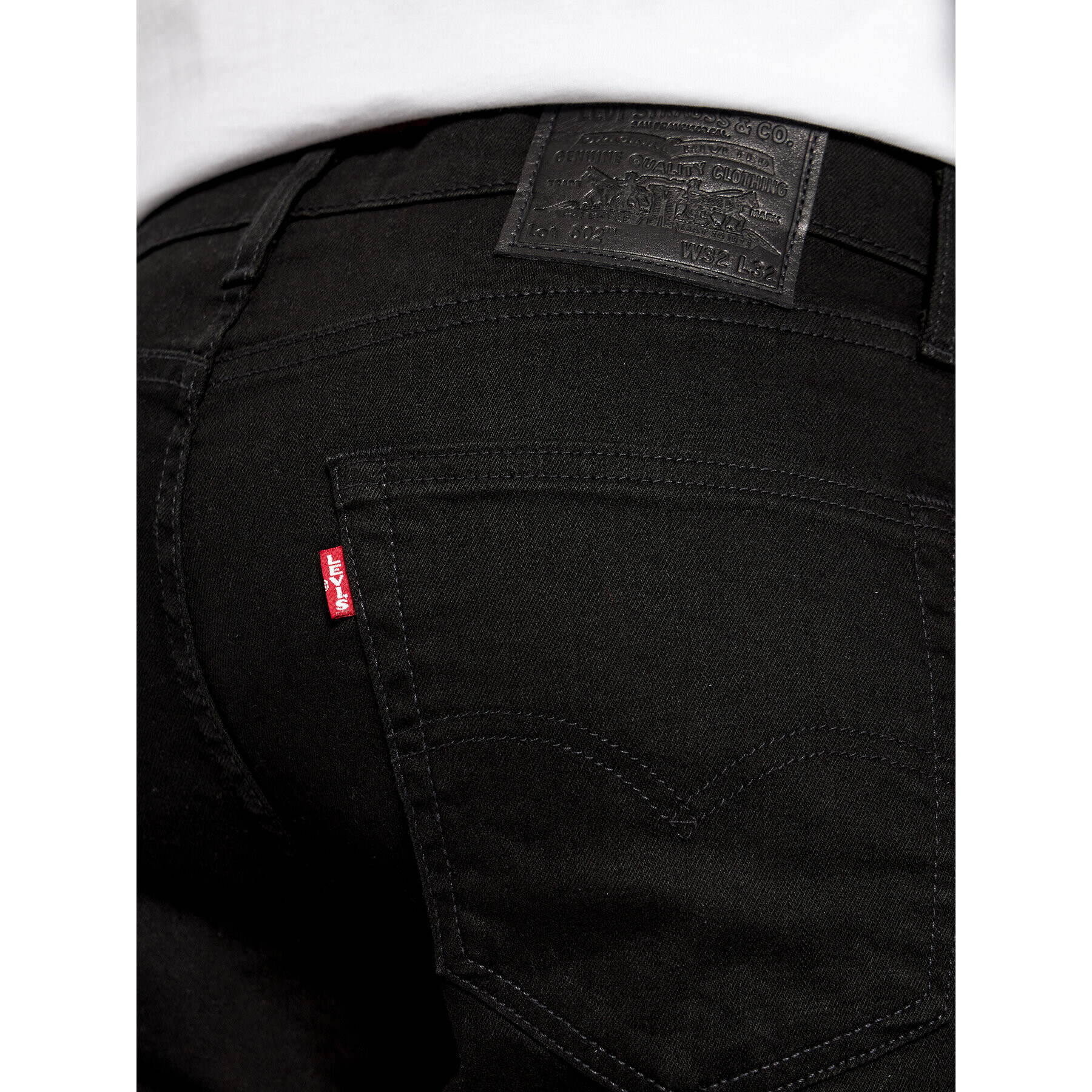 Levi's® Jeans hlače 502™ 29507-0031 Črna Taper Fit - Pepit.si