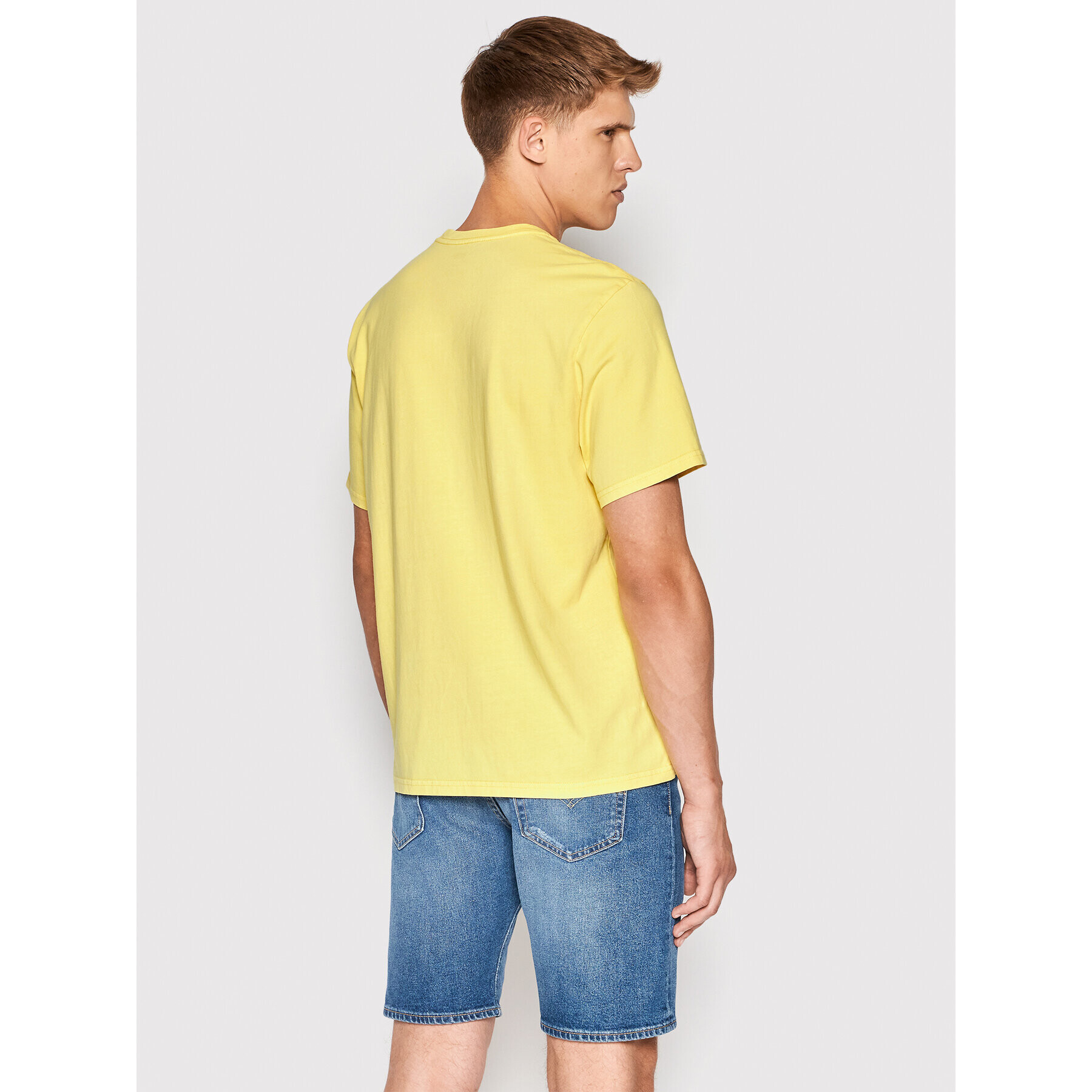 Levi's® Majica 16143-0162 Rumena Relaxed Fit - Pepit.si