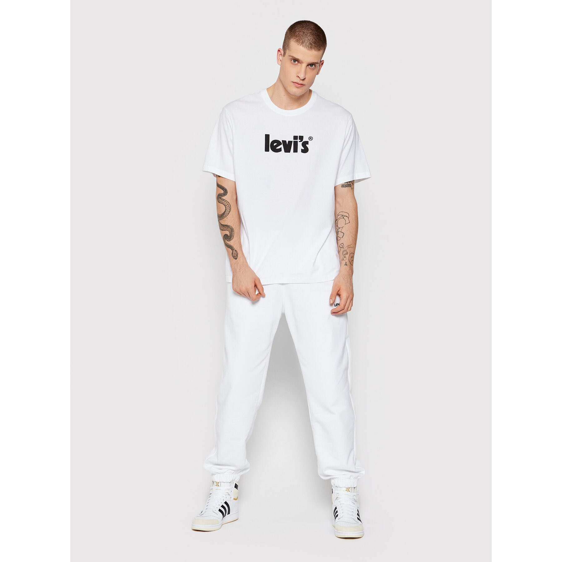 Levi's® Majica 16143-0390 Bela Relaxed Fit - Pepit.si