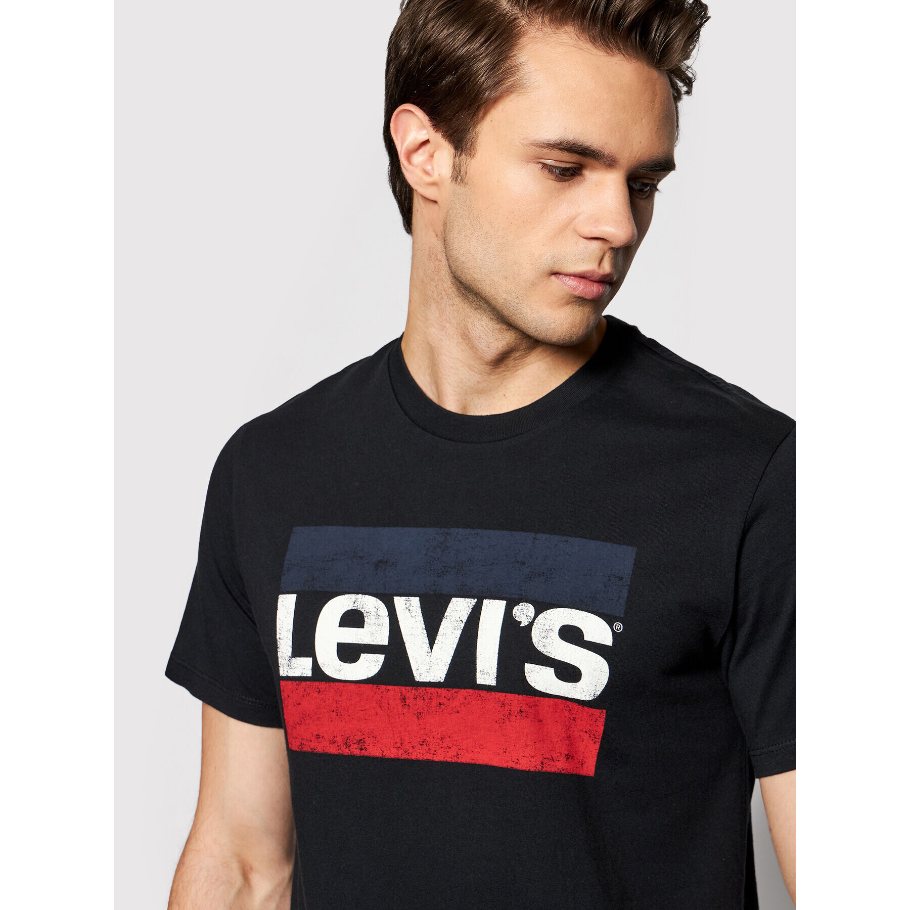 Levi's® Majica Sportswear Graphic Tee 39636-0050 Črna Regular Fit - Pepit.si