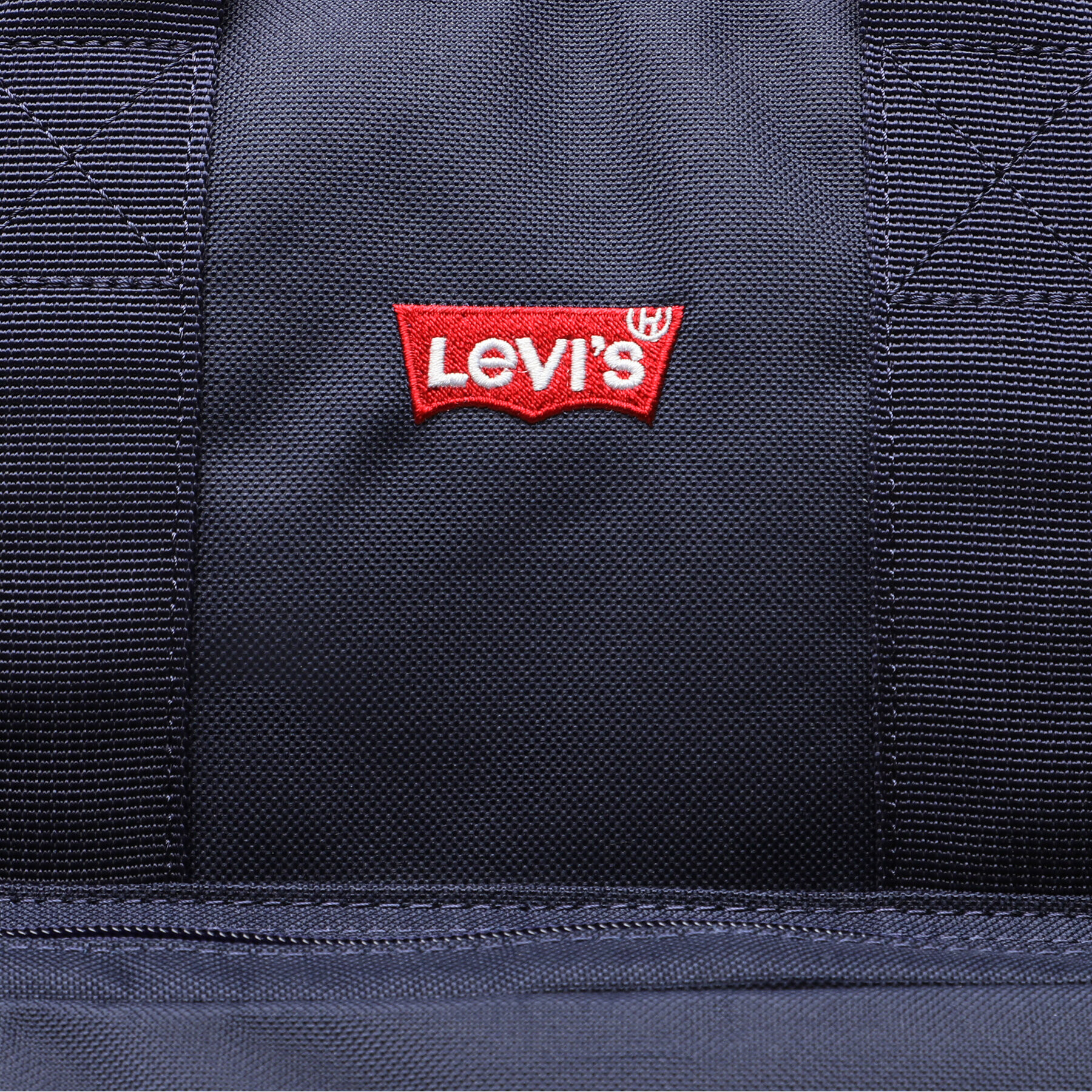 Levi's® Nahrbtnik D7572-0002-17 Mornarsko modra - Pepit.si