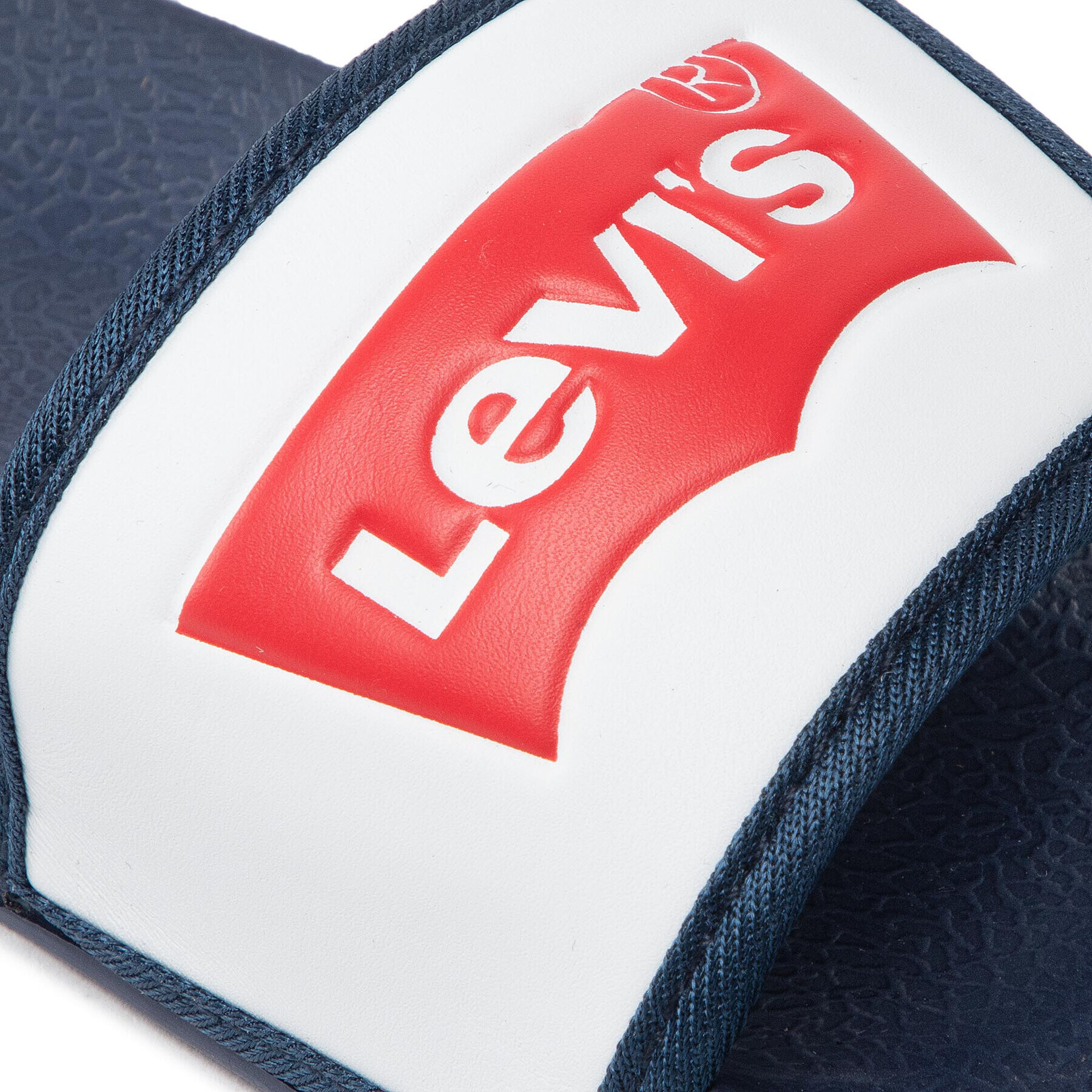 Levi's® Natikači VPOL0100S Bela - Pepit.si