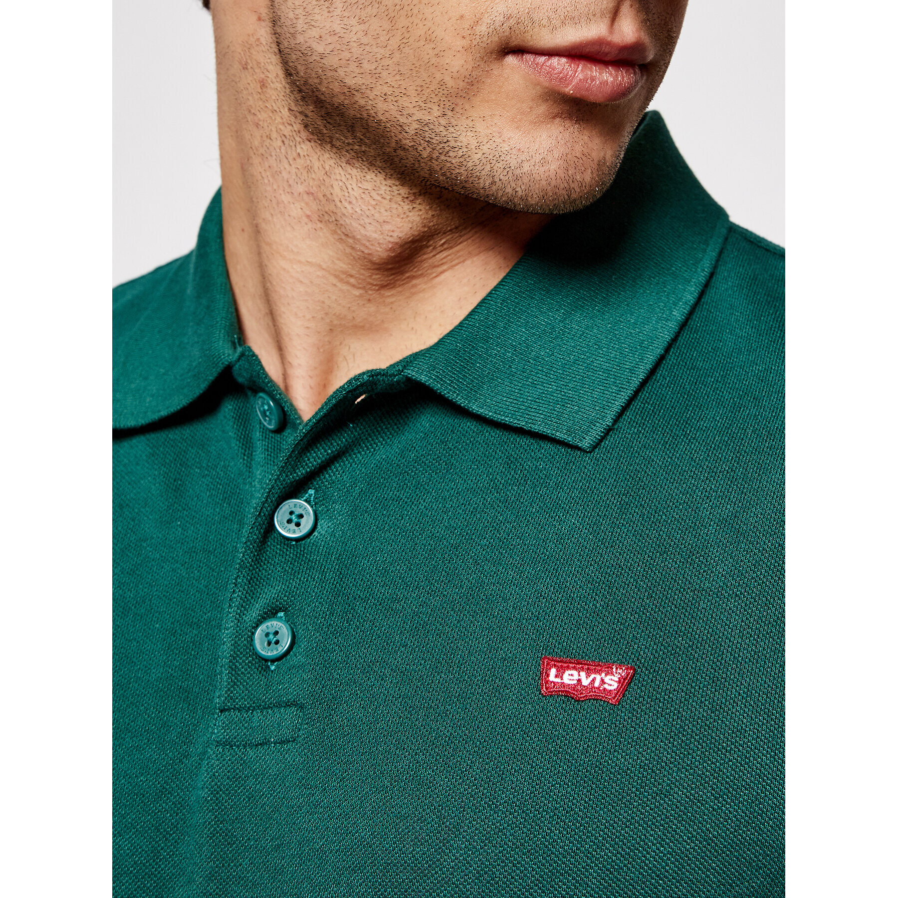 Levi's® Polo majica Verde Zelena Standard Fit - Pepit.si