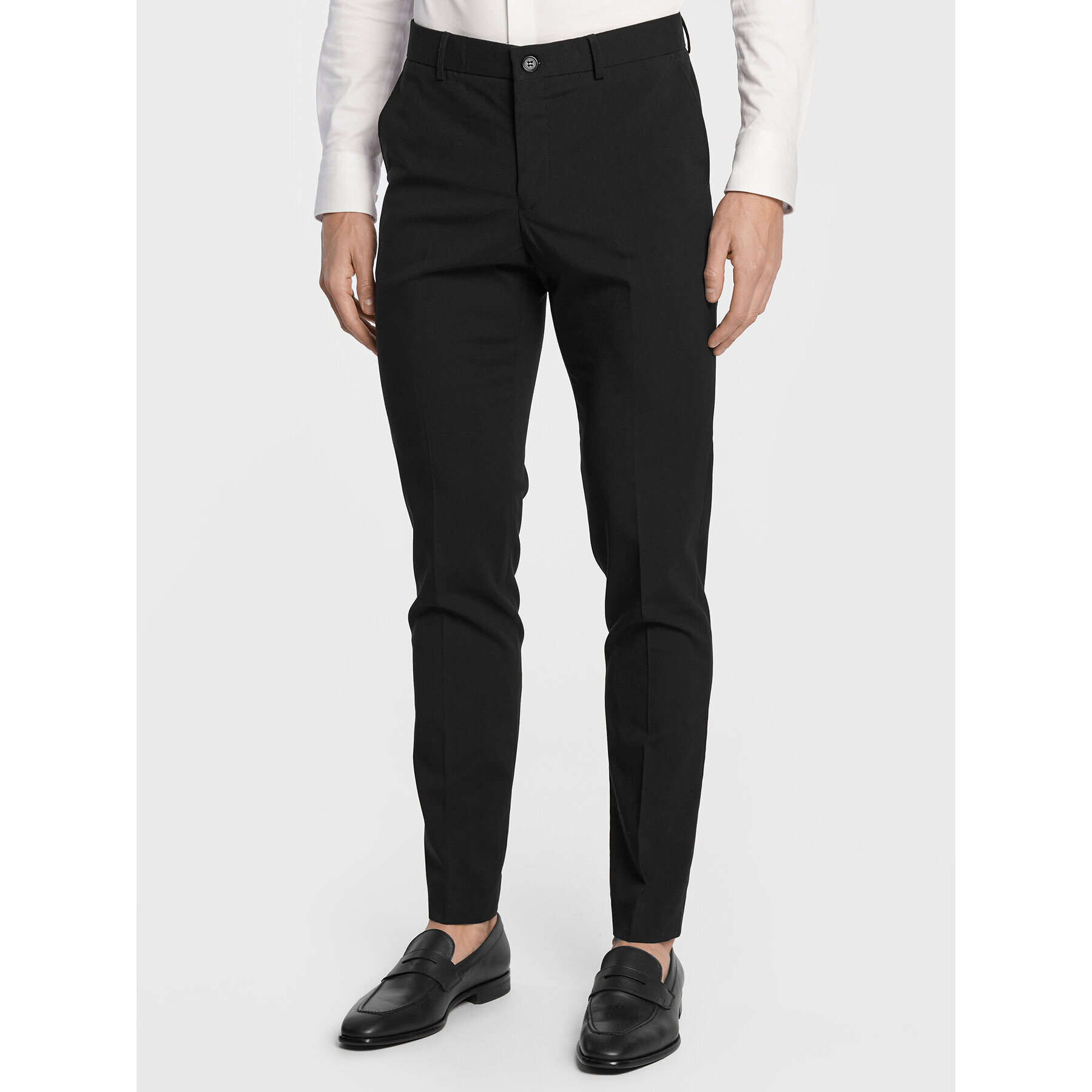 Lindbergh Obleka 30-61040 Črna Slim Fit - Pepit.si