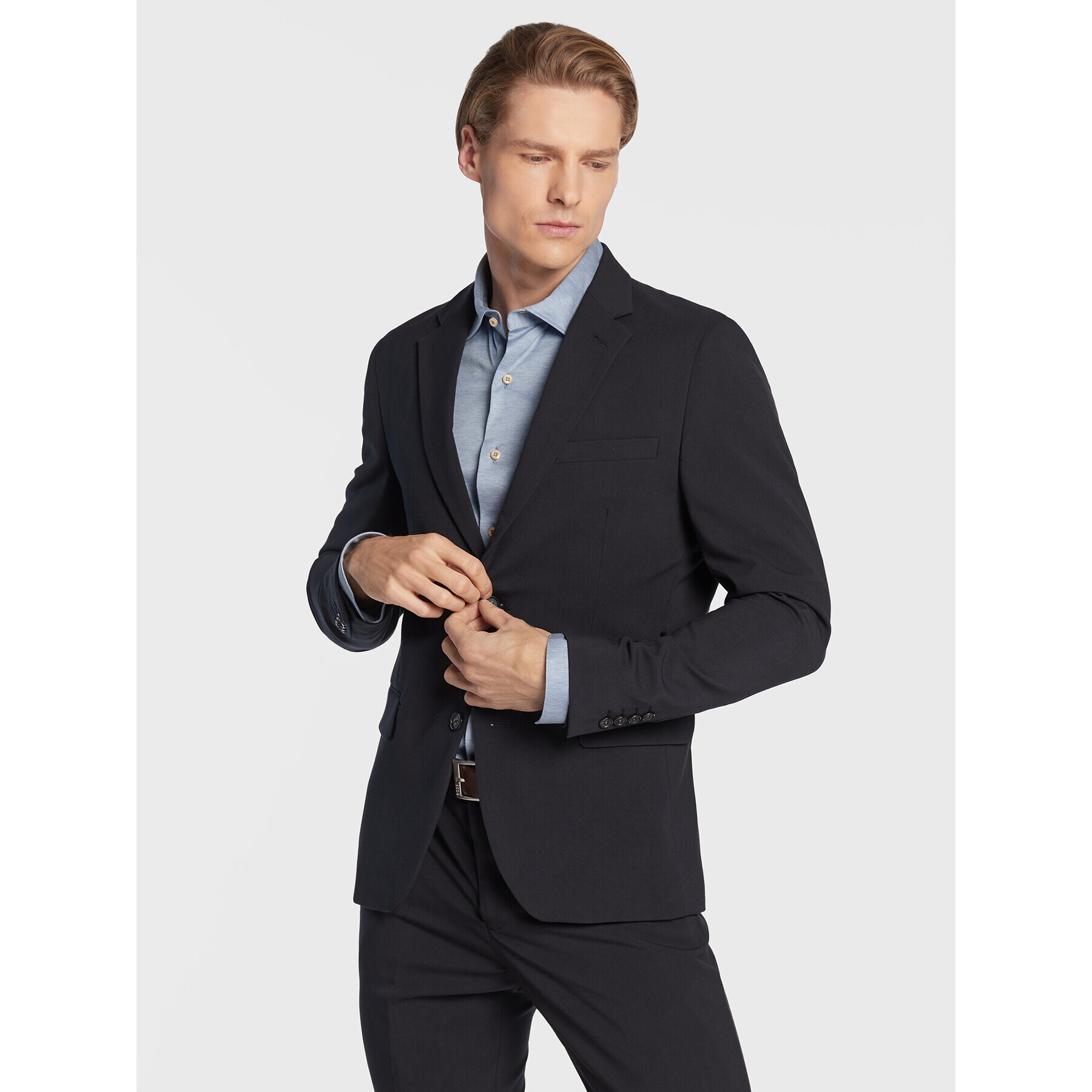 Lindbergh Obleka 30-61040 Mornarsko modra Slim Fit - Pepit.si